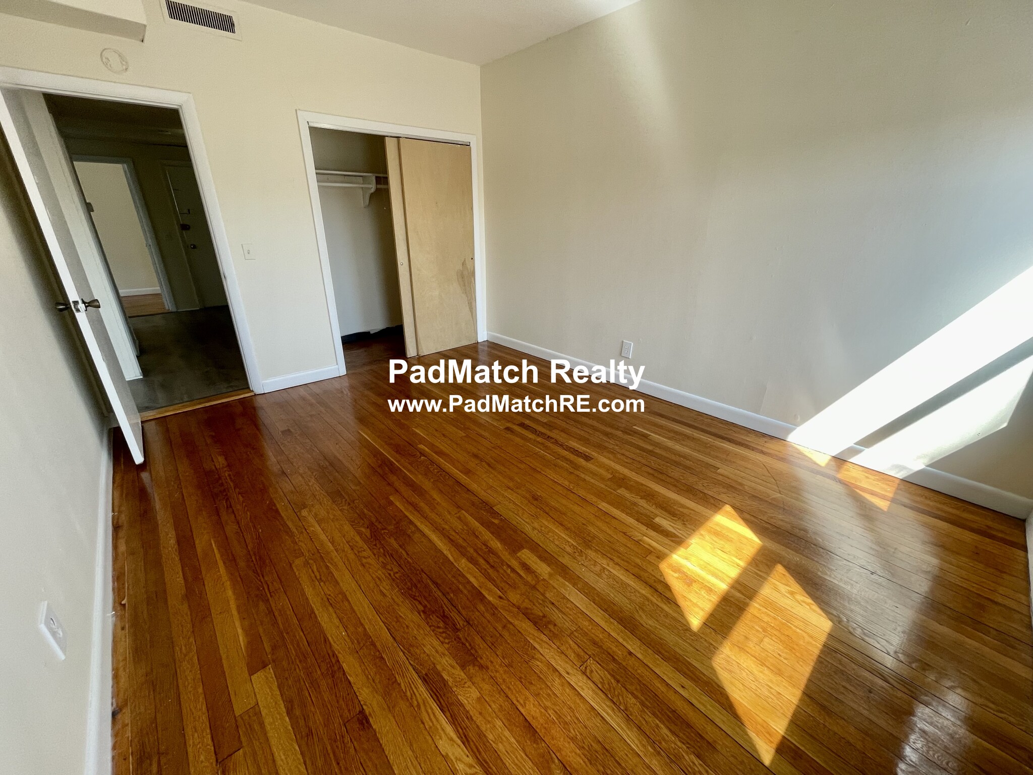 1135 Commonwealth Ave, Allston