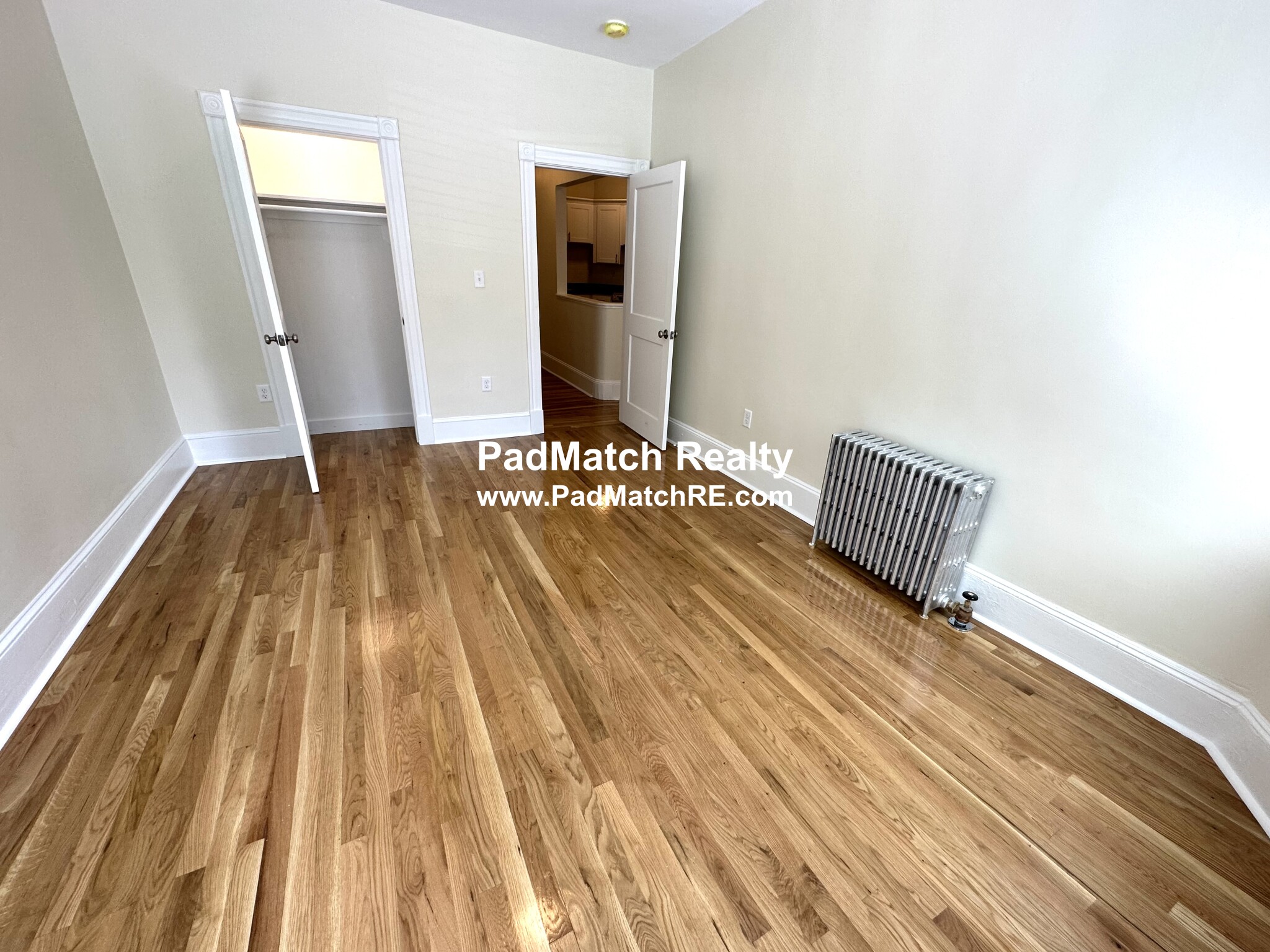 1595 Beacon St, Washington Square