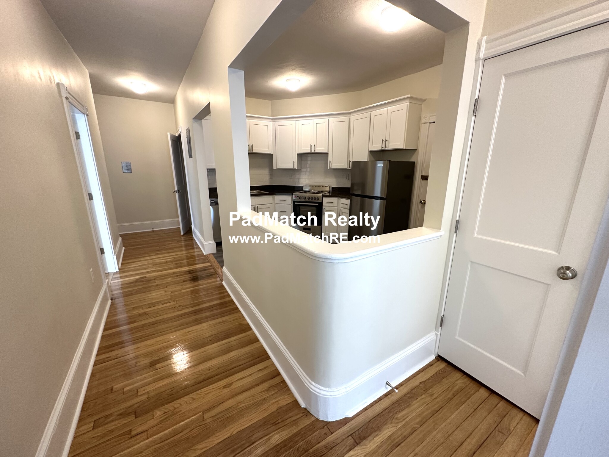 1595 Beacon St, Washington Square