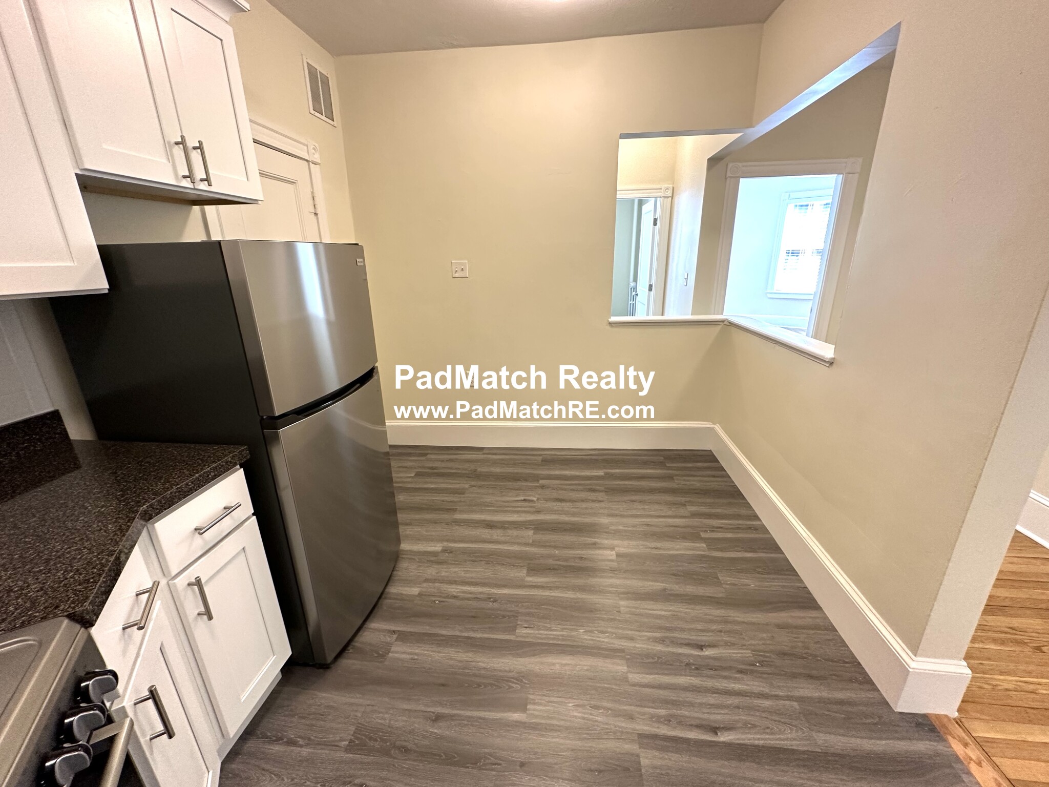 1595 Beacon St, Washington Square