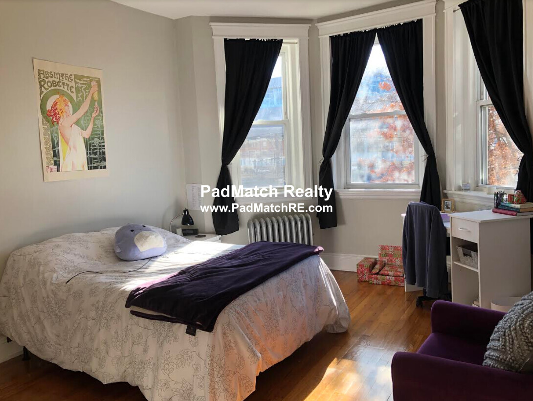 1193 Commonwealth Ave. Unit 11, Boston