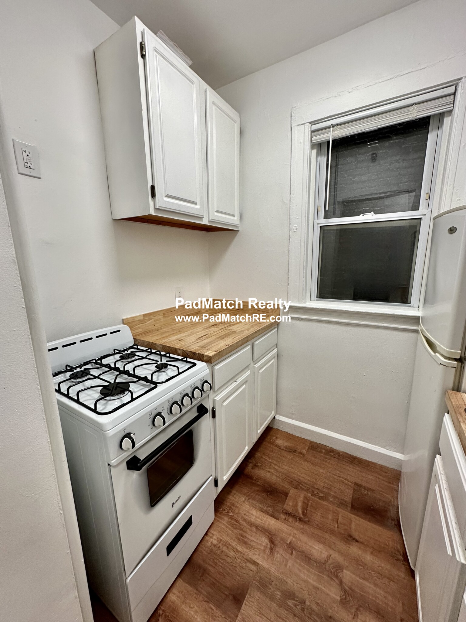 16 Westland Ave, Fenway