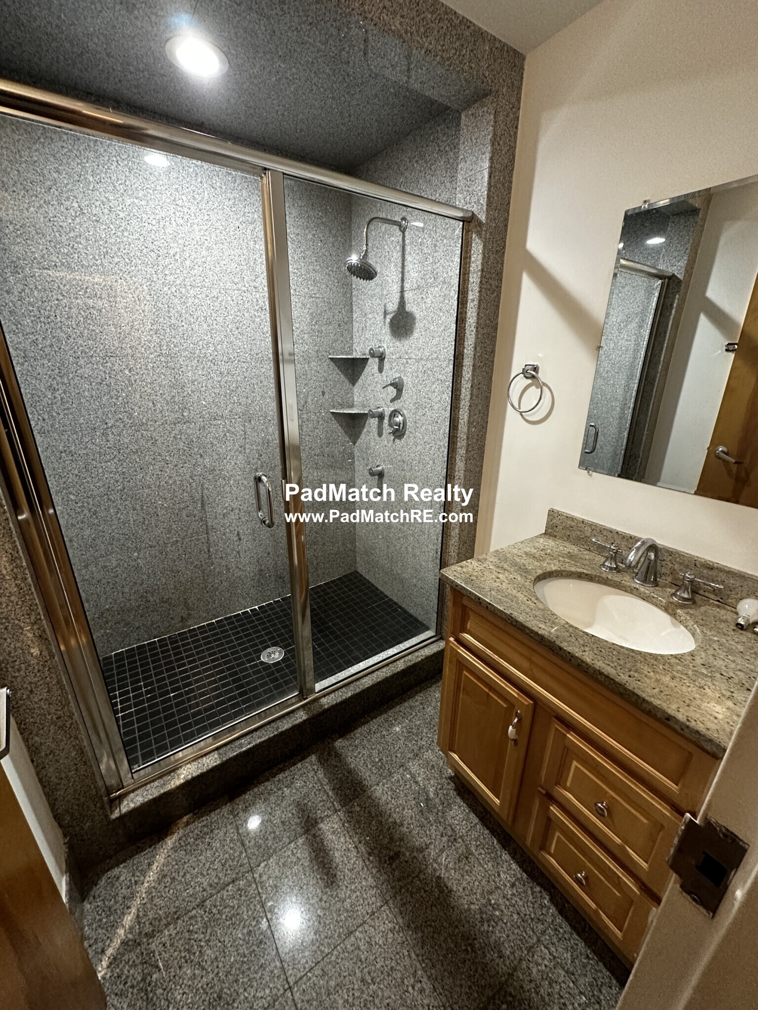 254 Friend St, North End