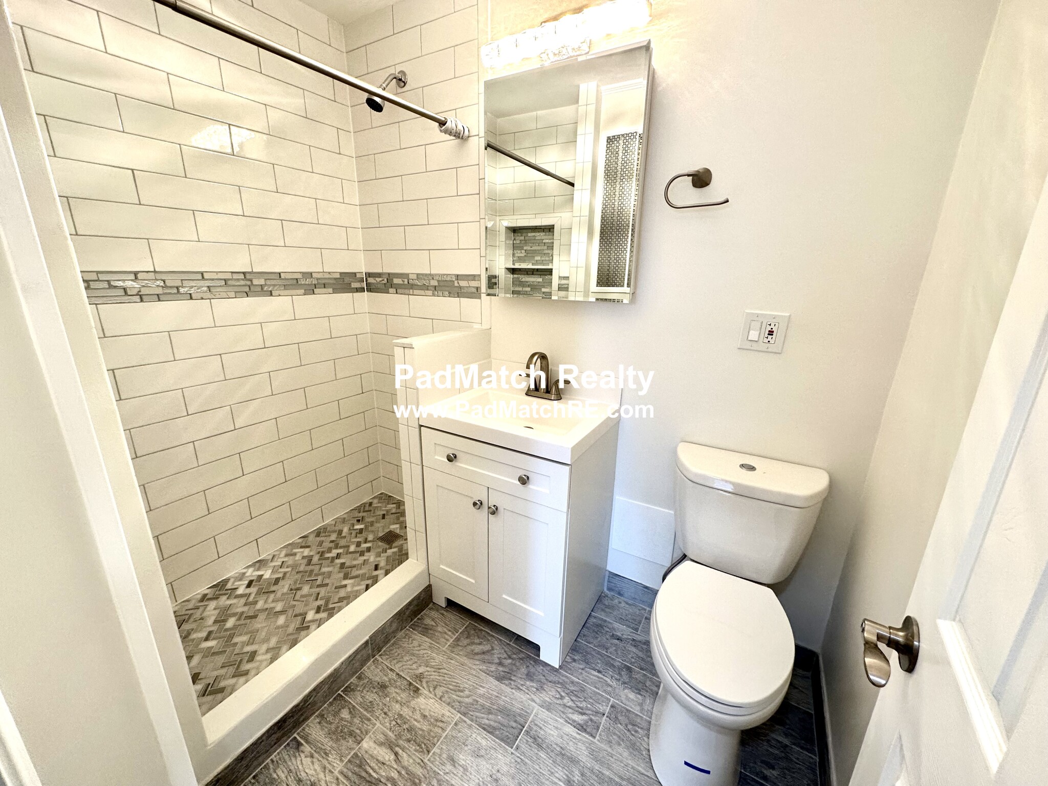 33 Highgate St, Allston