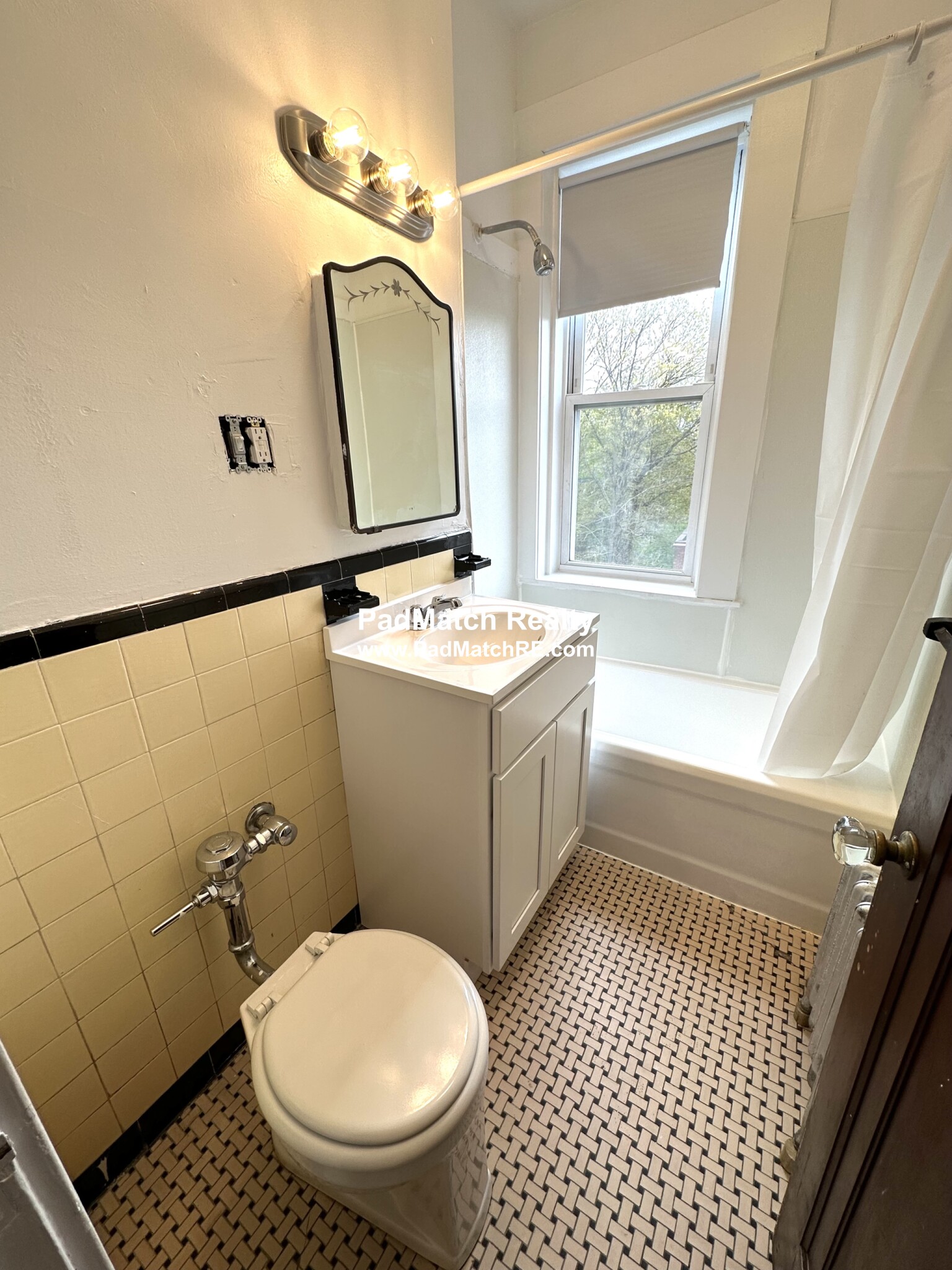 66 Chiswick Rd, Brighton