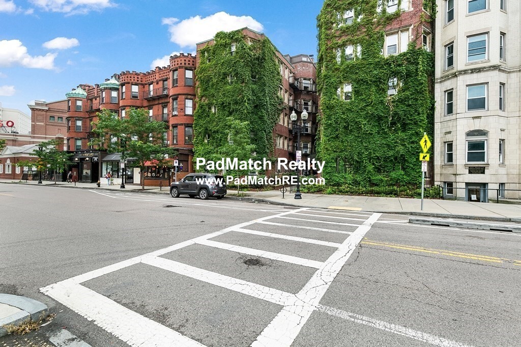 16 20 Westland Ave, Fenway