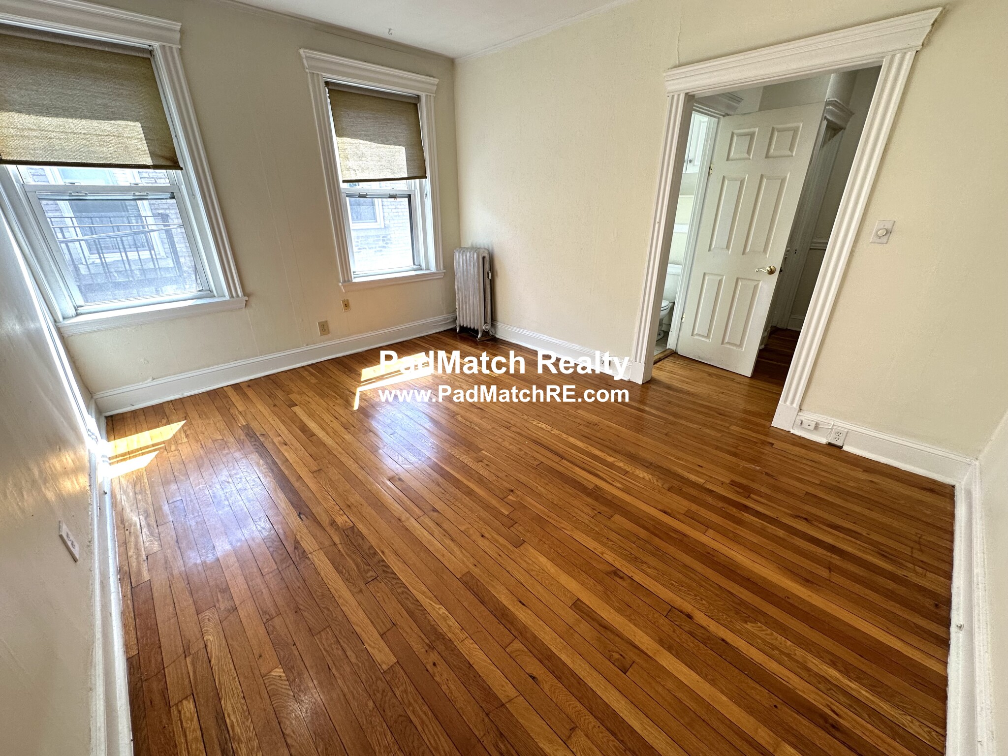 364 Riverway, Mission Hill