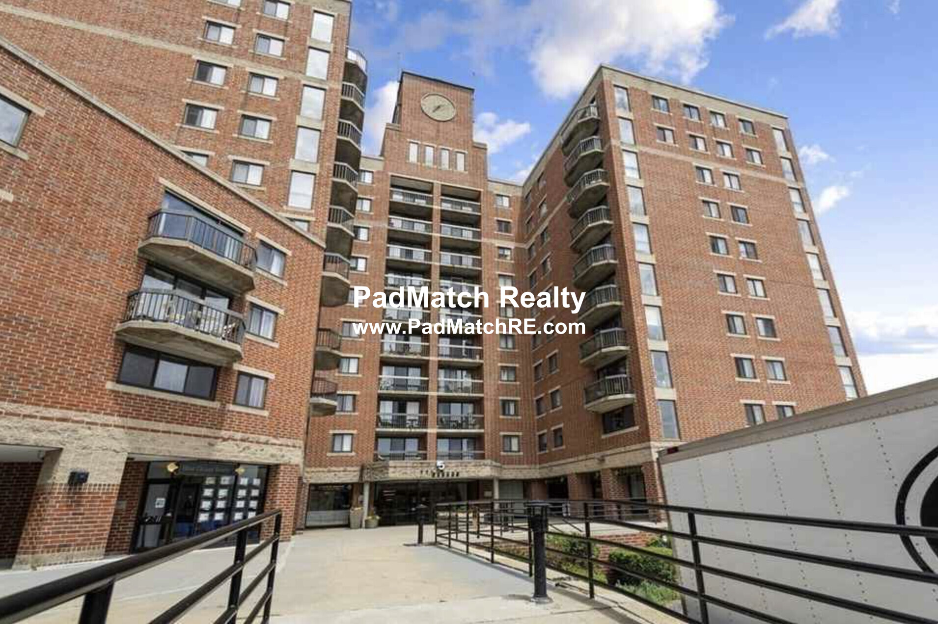 15 North Beacon St, Allston