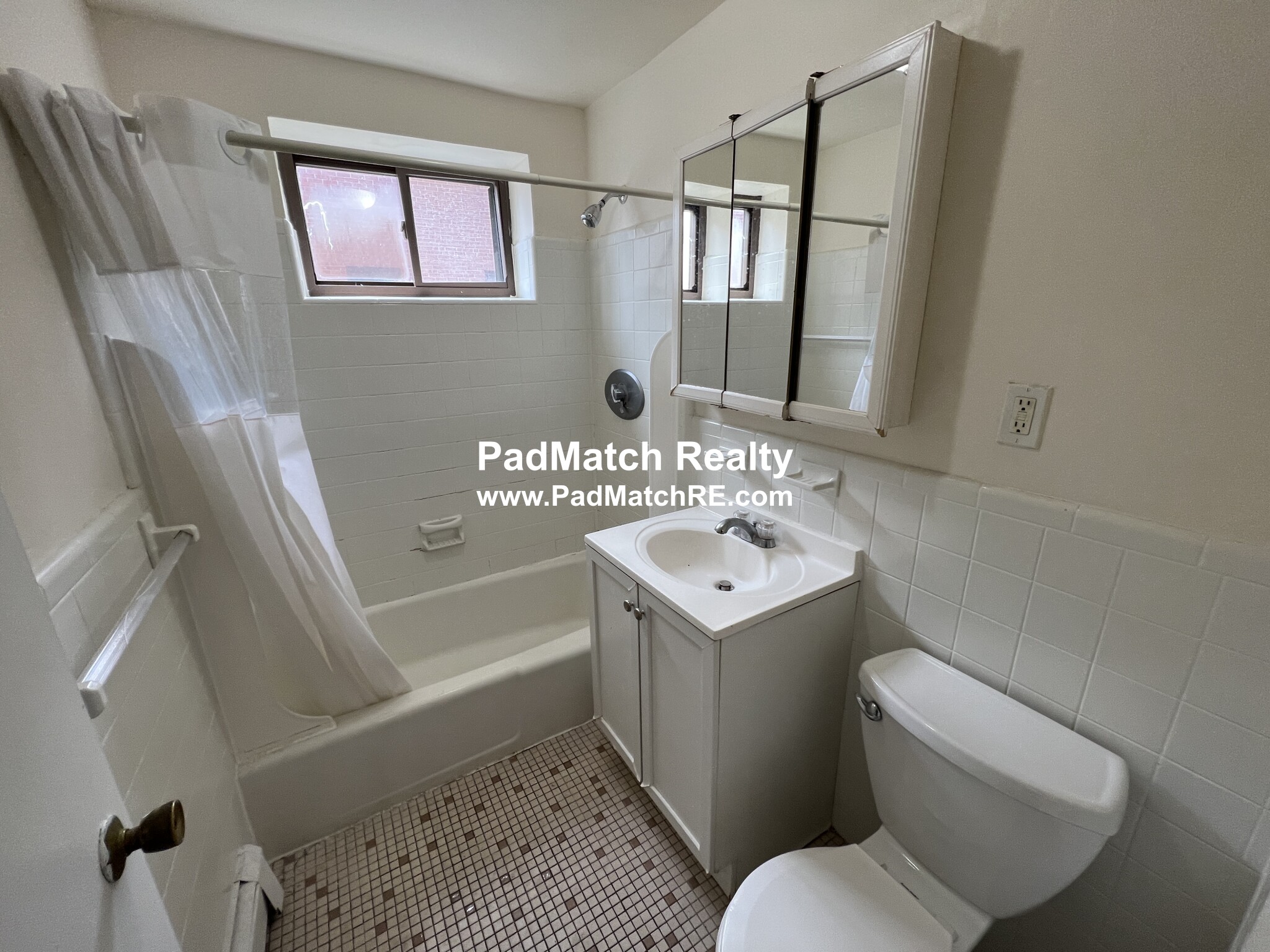 26 Allston St, Allston