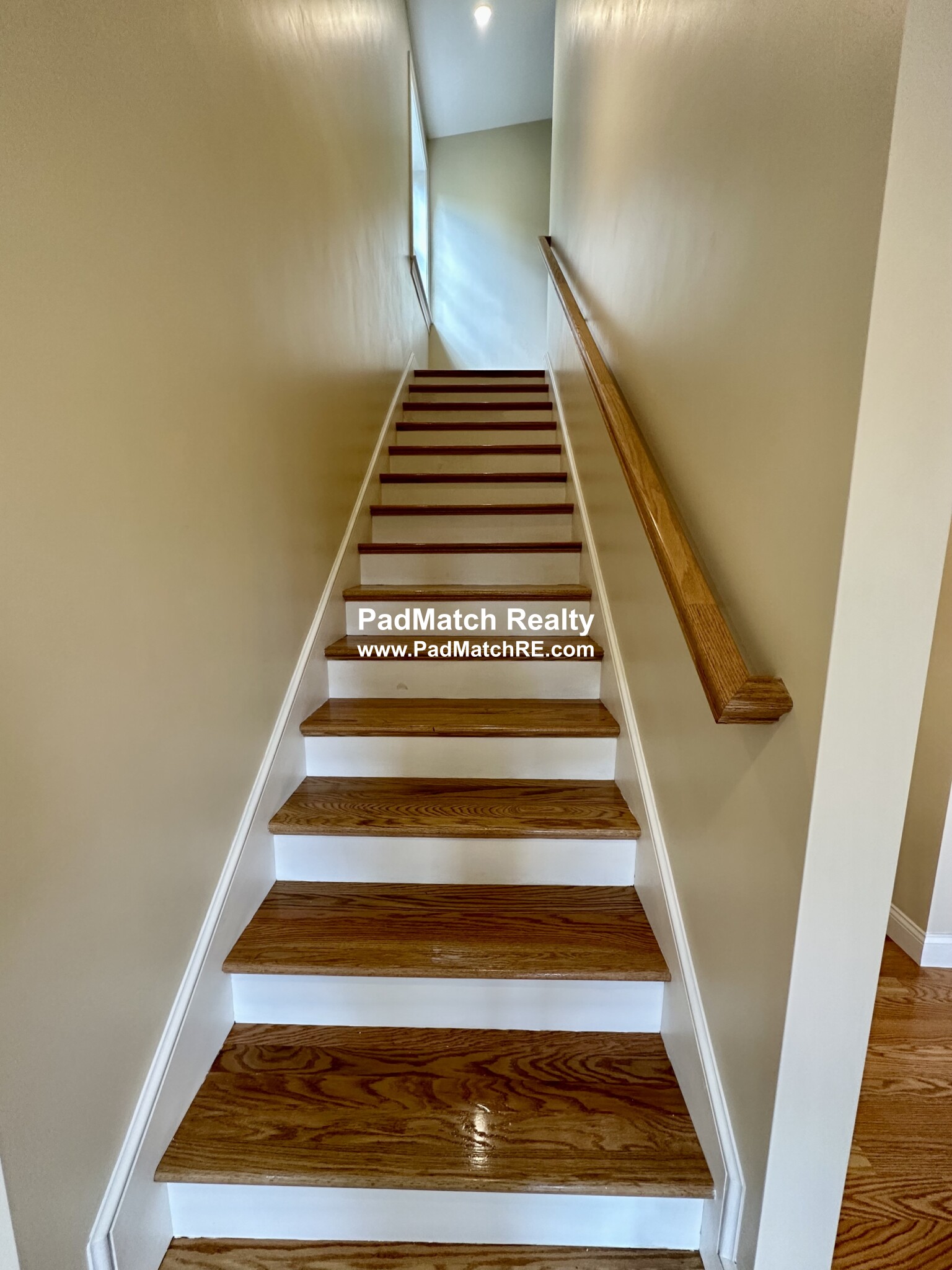 628 Trapelo Rd, Waverley Square