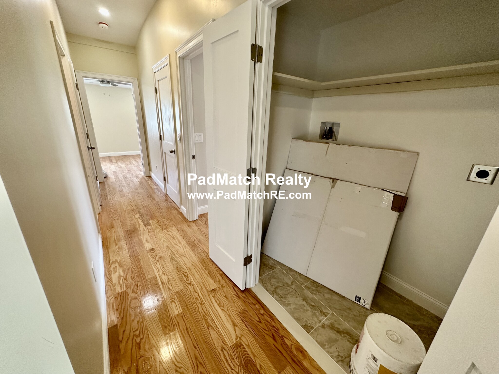 628 Trapelo Rd, Waverley Square