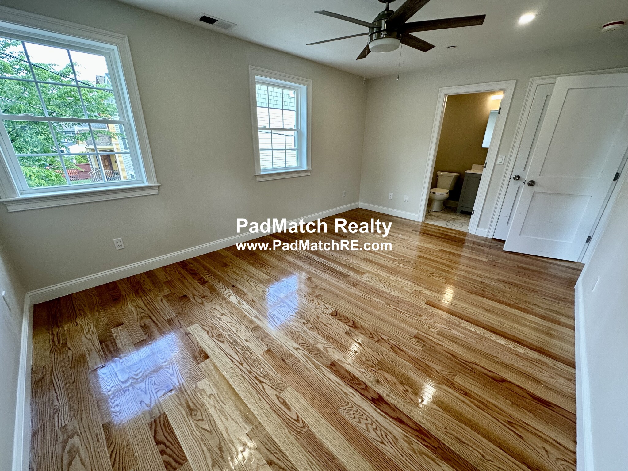 628 Trapelo Rd, Waverley Square