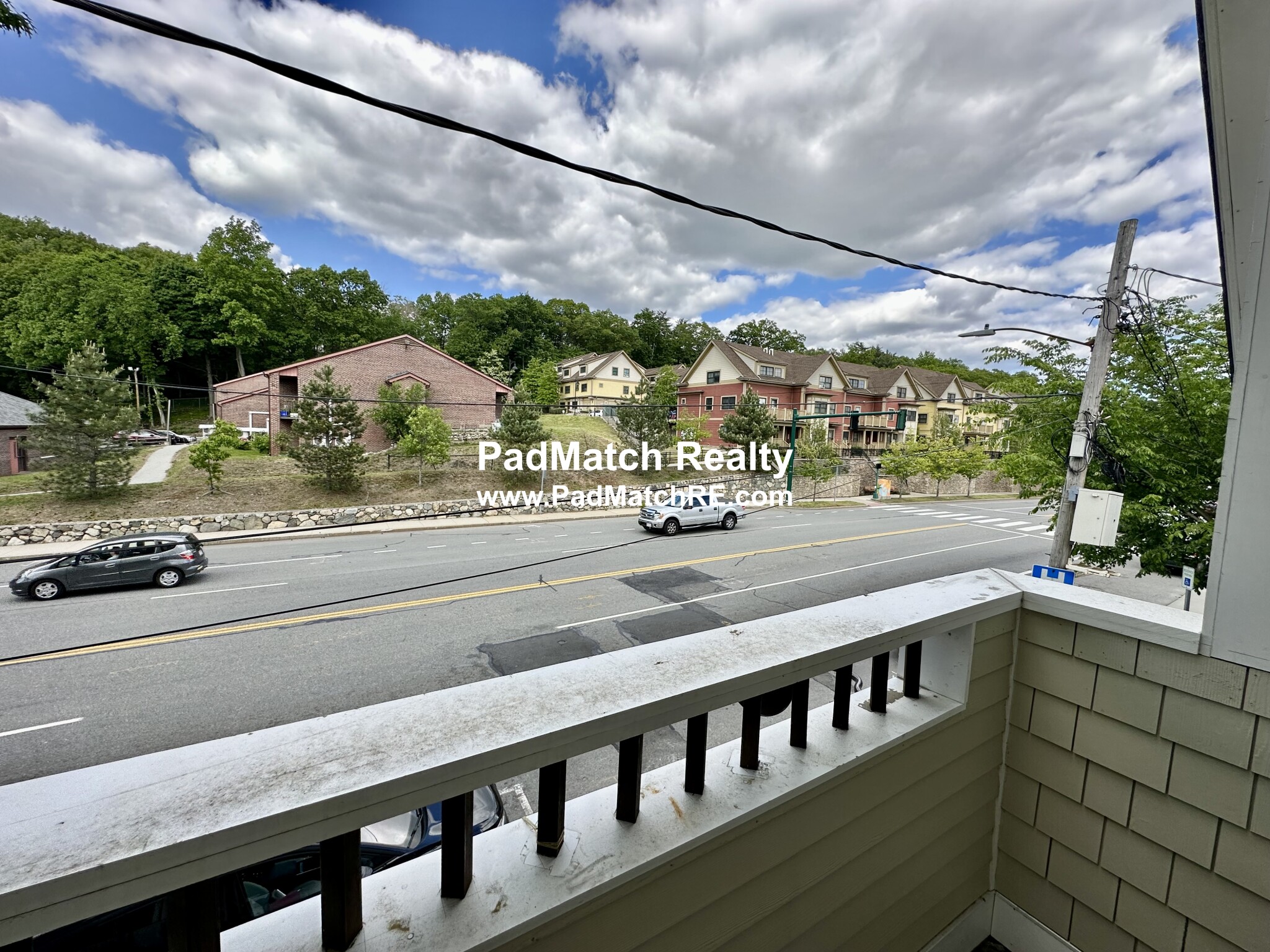 628 Trapelo Rd, Waverley Square