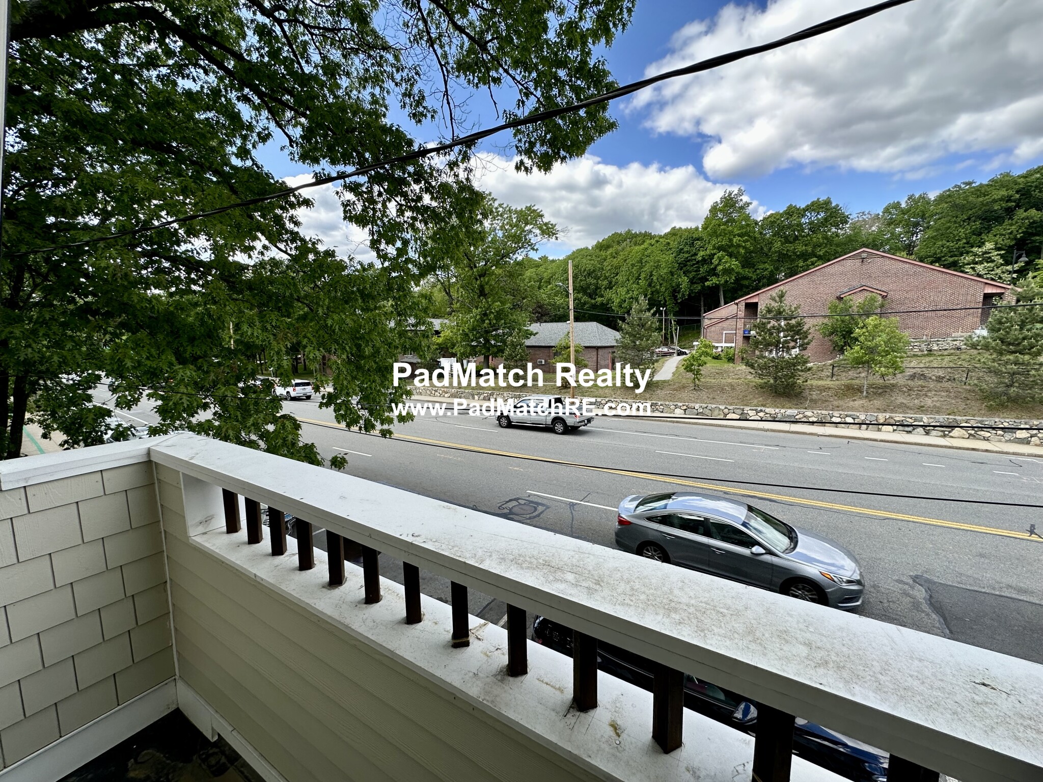 628 Trapelo Rd, Waverley Square