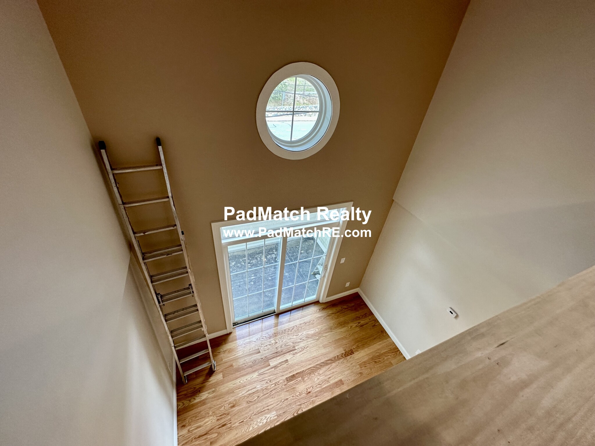 628 Trapelo Rd, Waverley Square