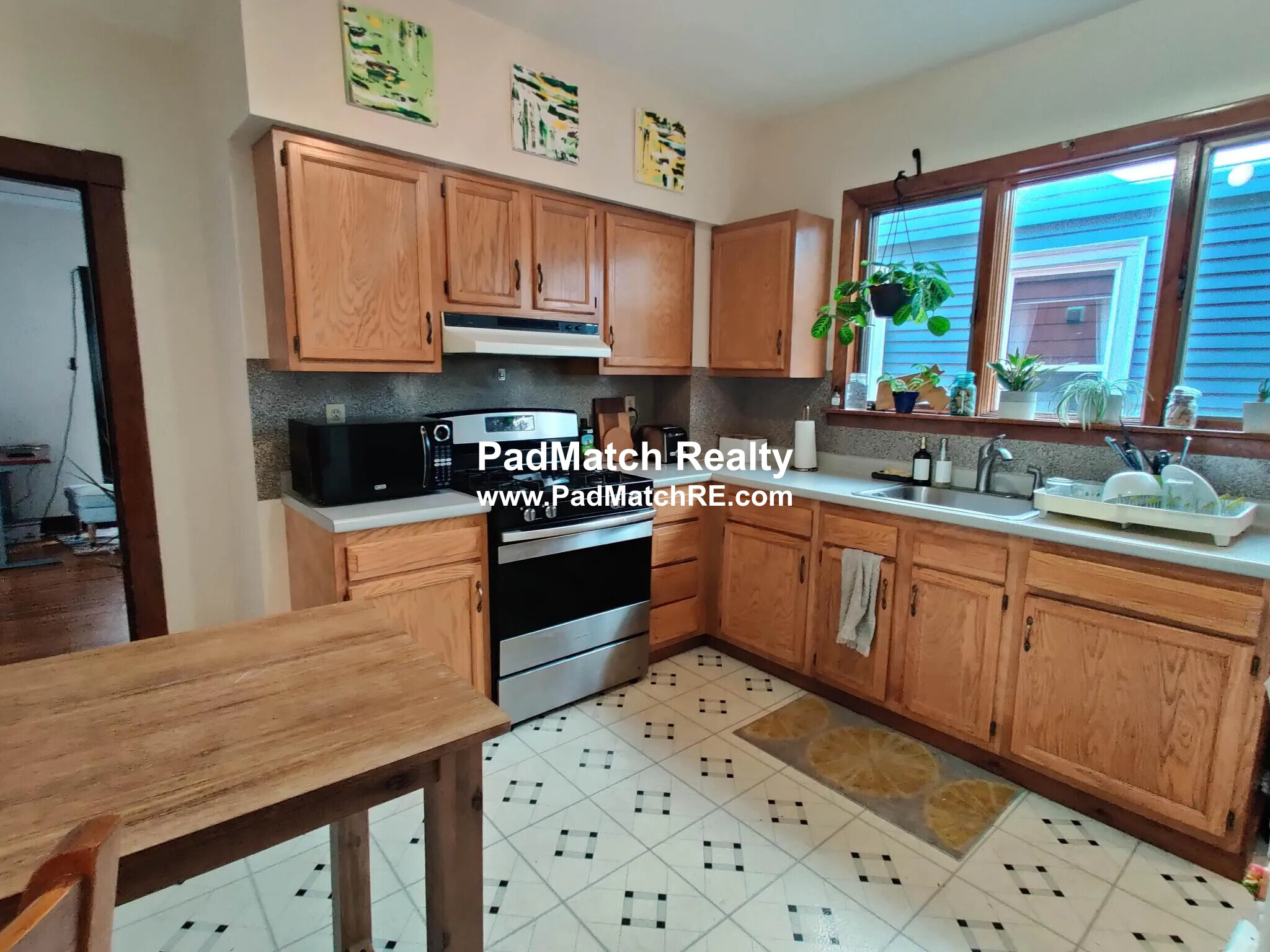 56 Pearl St, Central Square