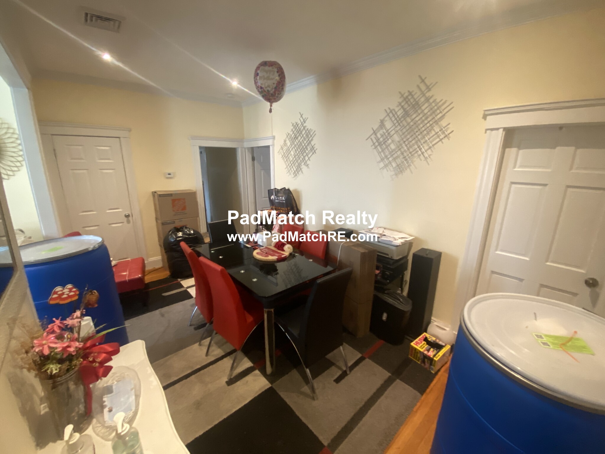 50 Bilodeau Rd, Roxbury