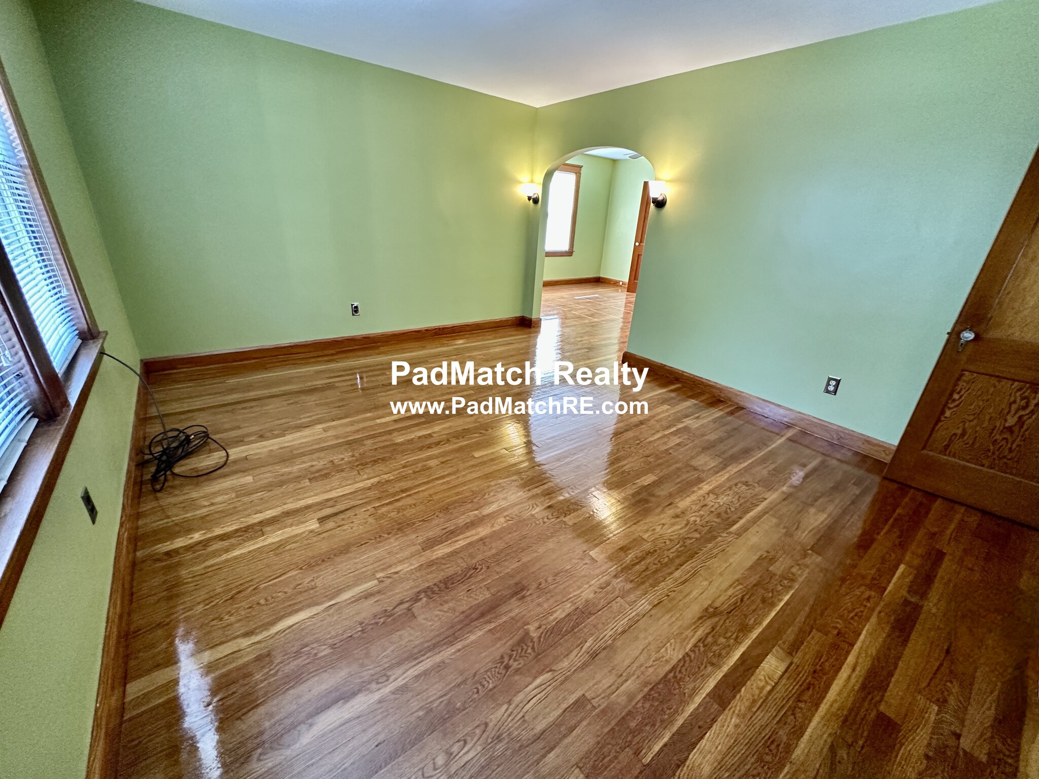 35 Lens St, Southbridge