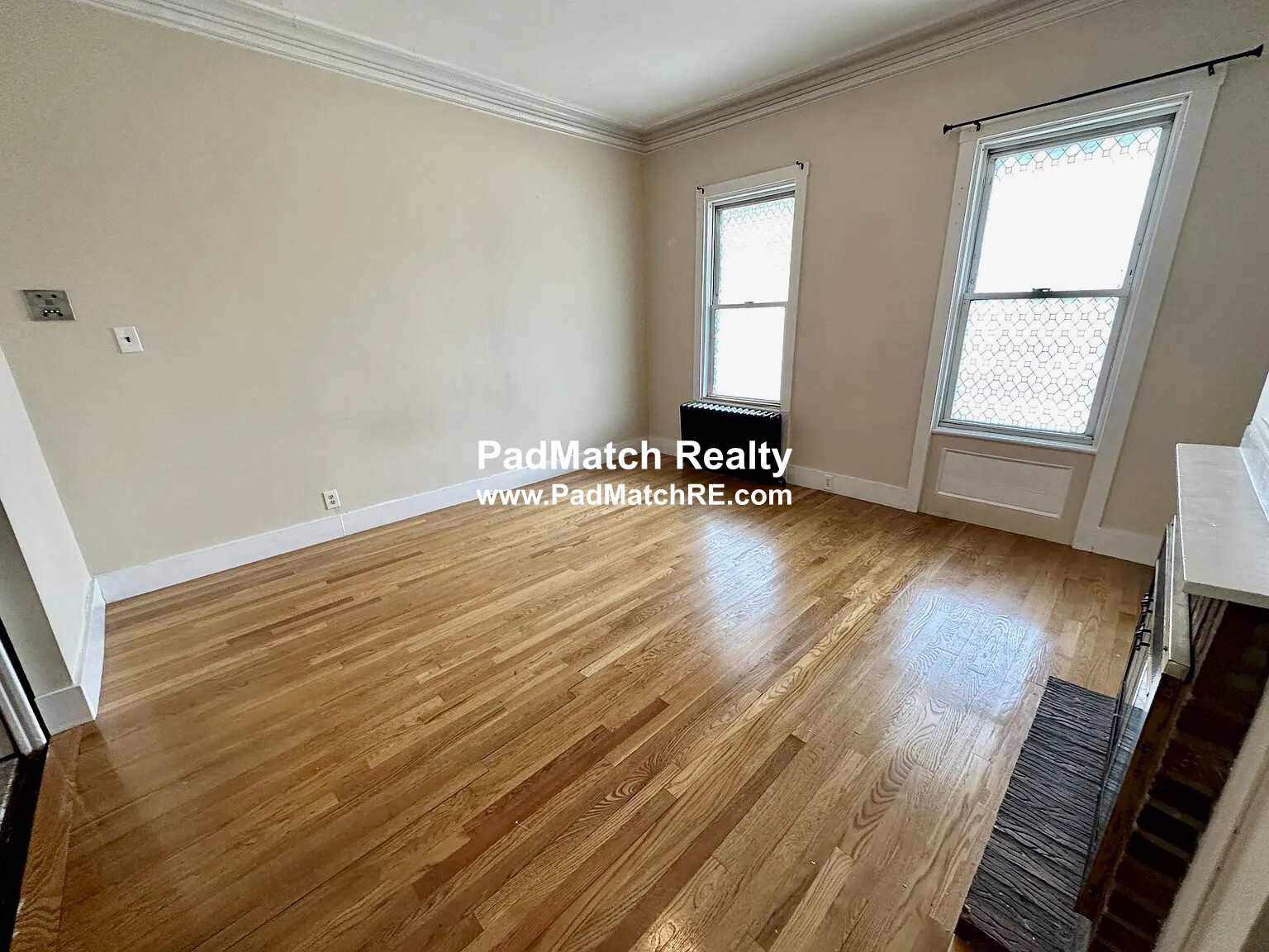 381 Dorchester St, South Boston