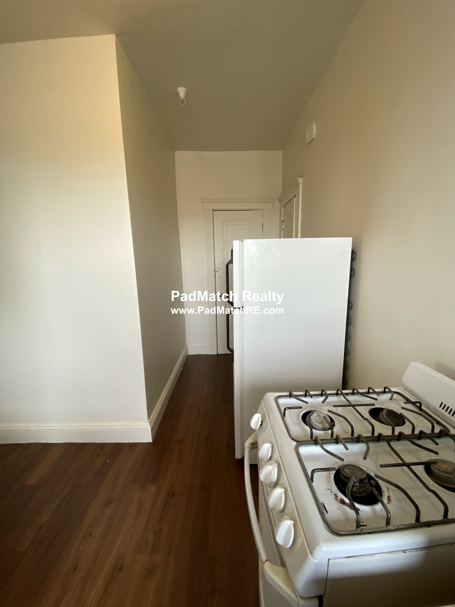 1687 Commonwealth Ave, Brighton