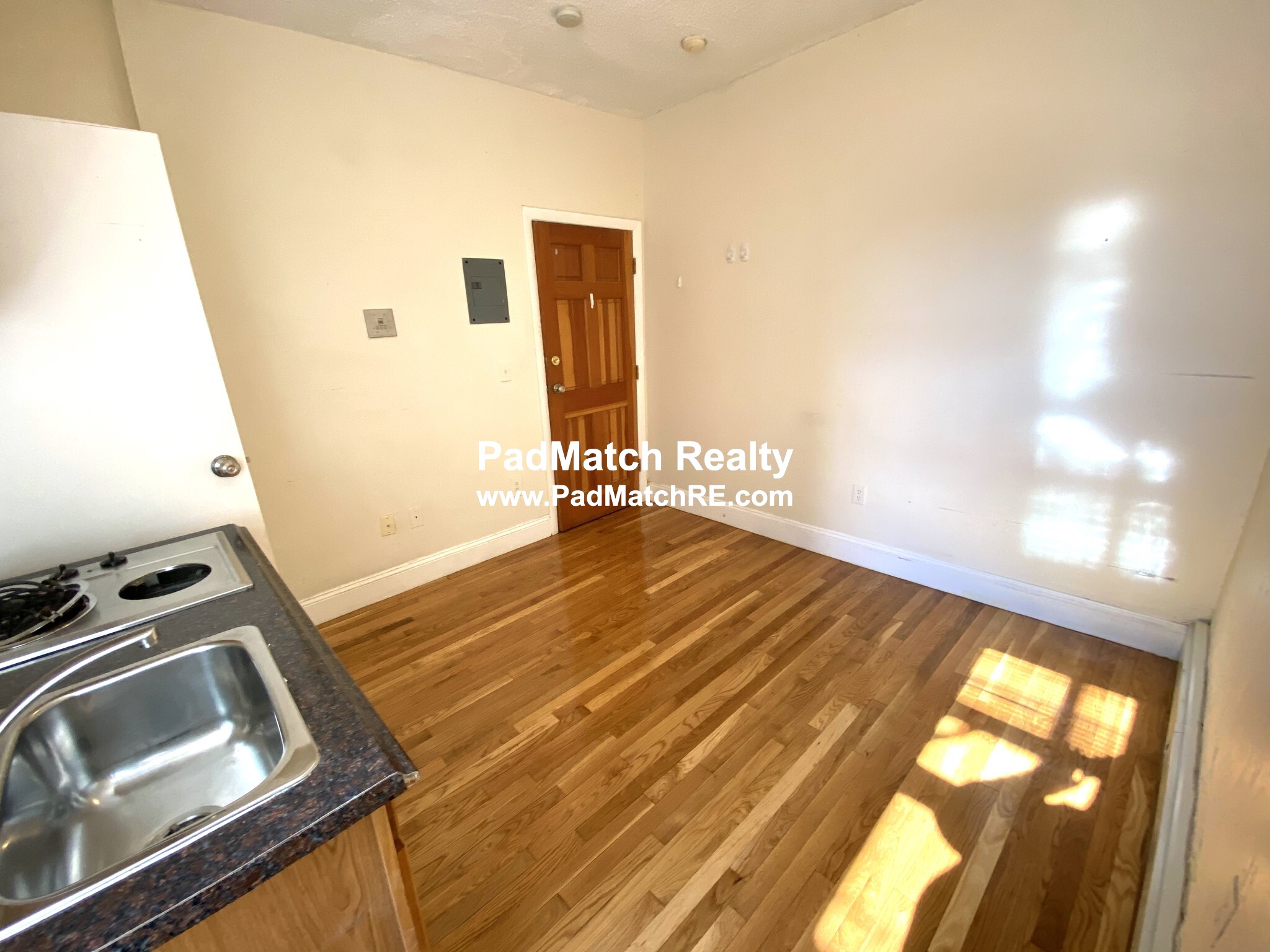 51 Huntington Ave, Mission Hill