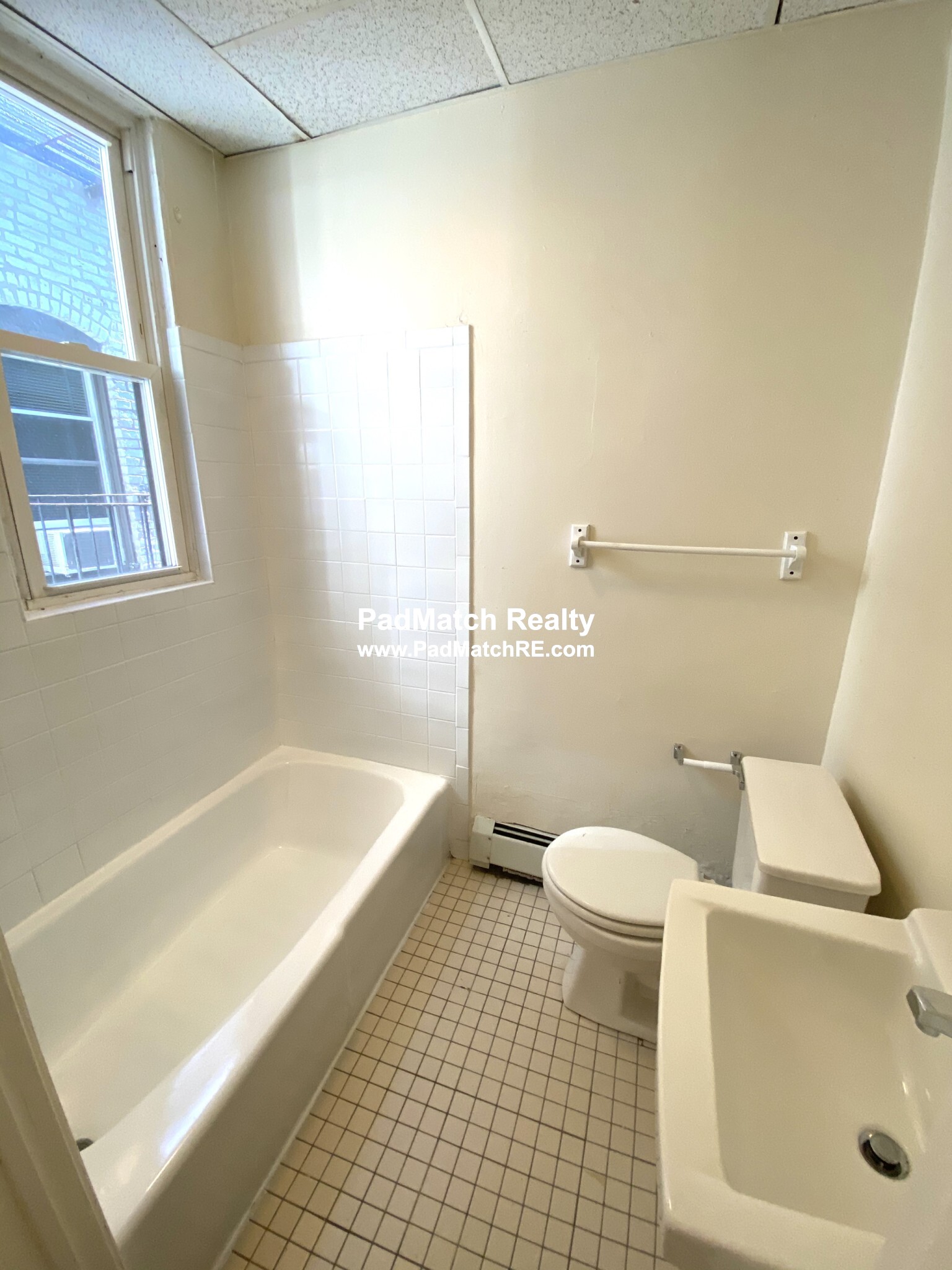 51 Huntington Ave, Mission Hill