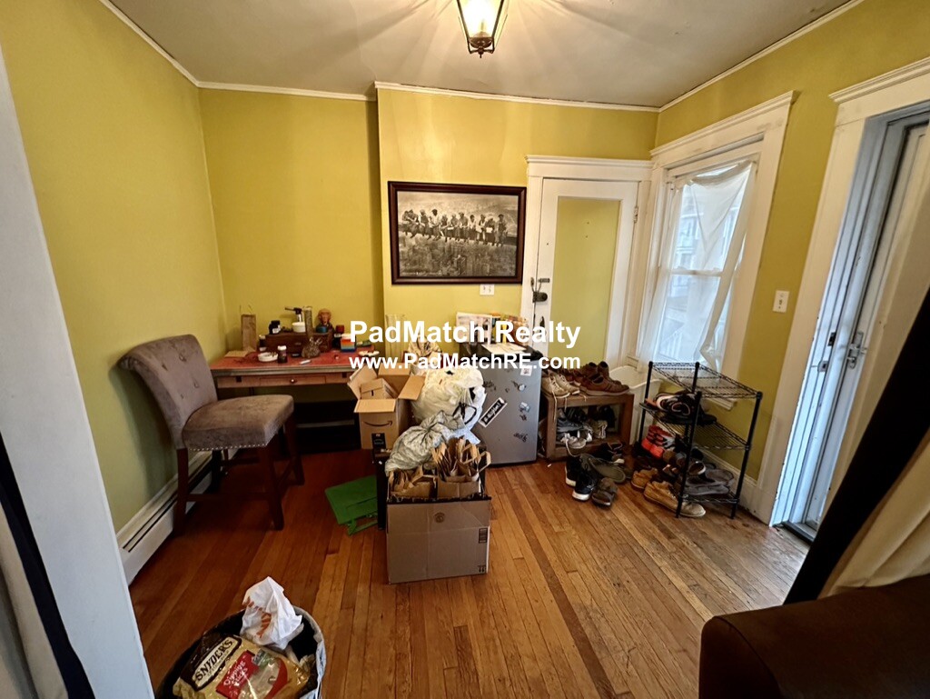 6 Boulevard Ter, Allston