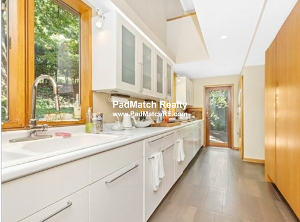 170 Rawson Rd, Brookline Hills