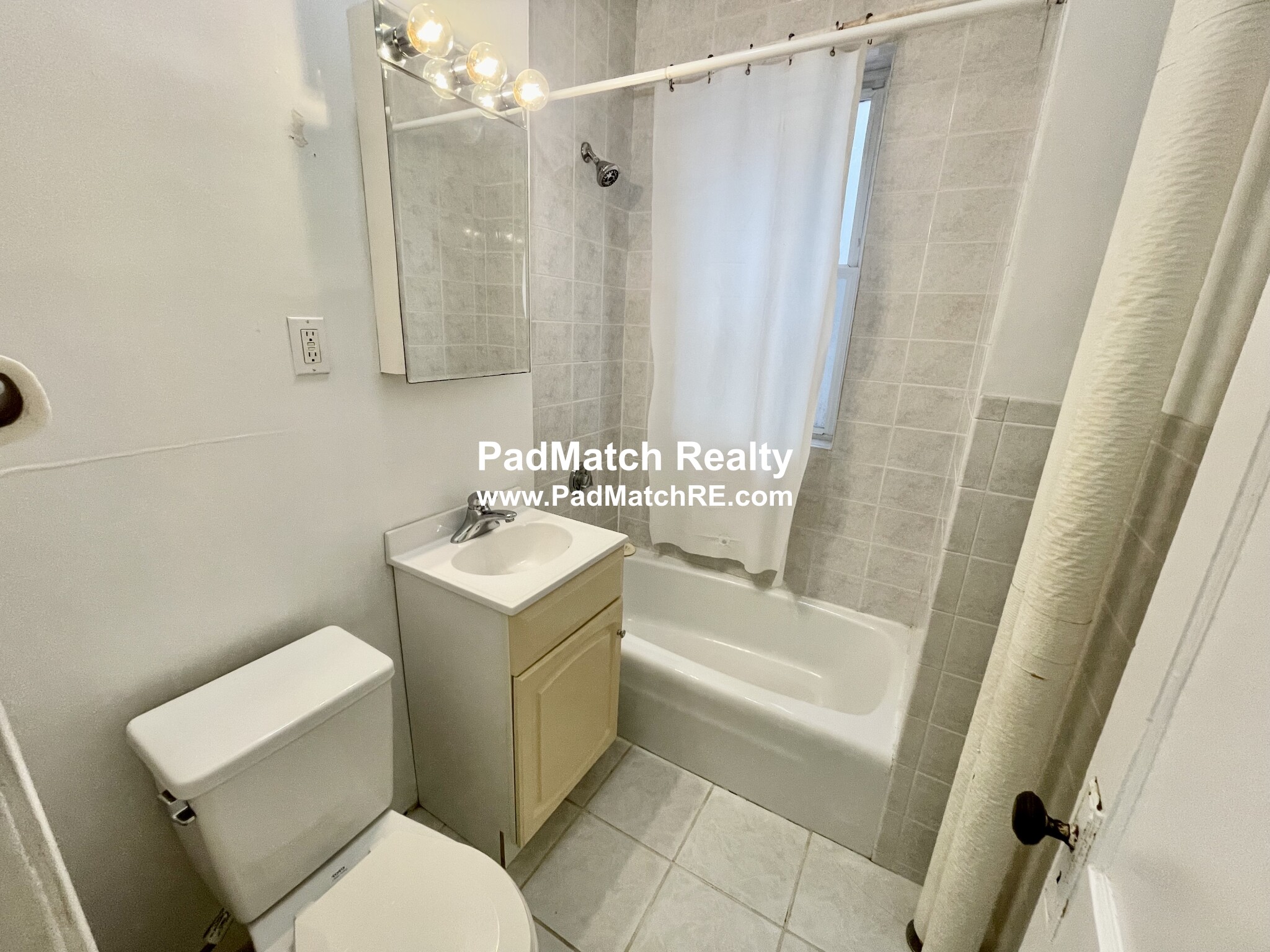 33 Walbridge St, Allston