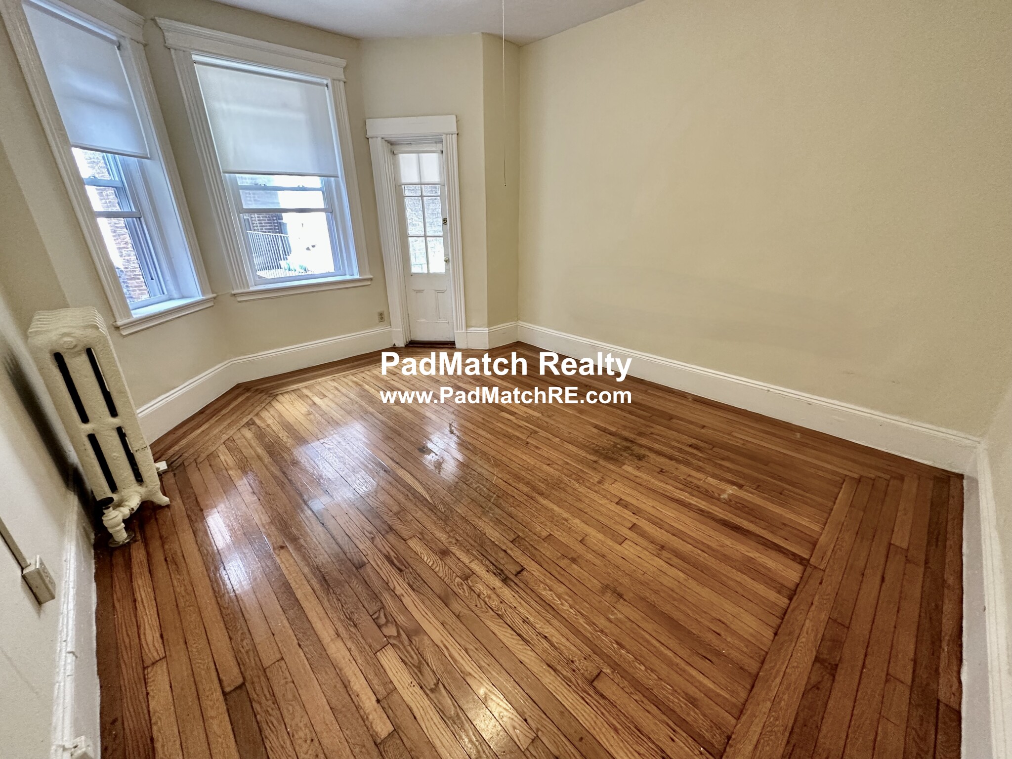 11 Royce Rd, Allston