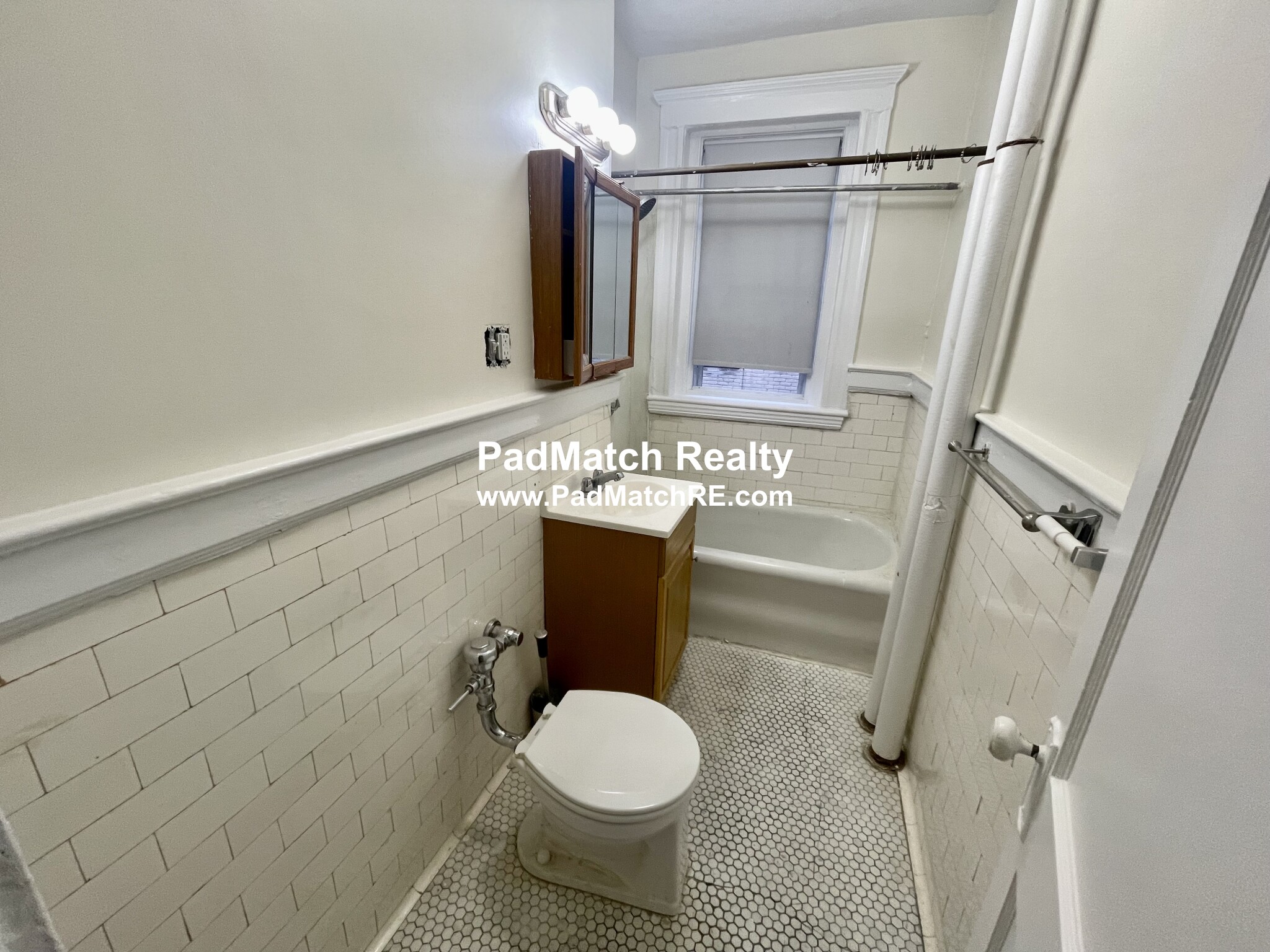 1163 Boylston St, Fenway