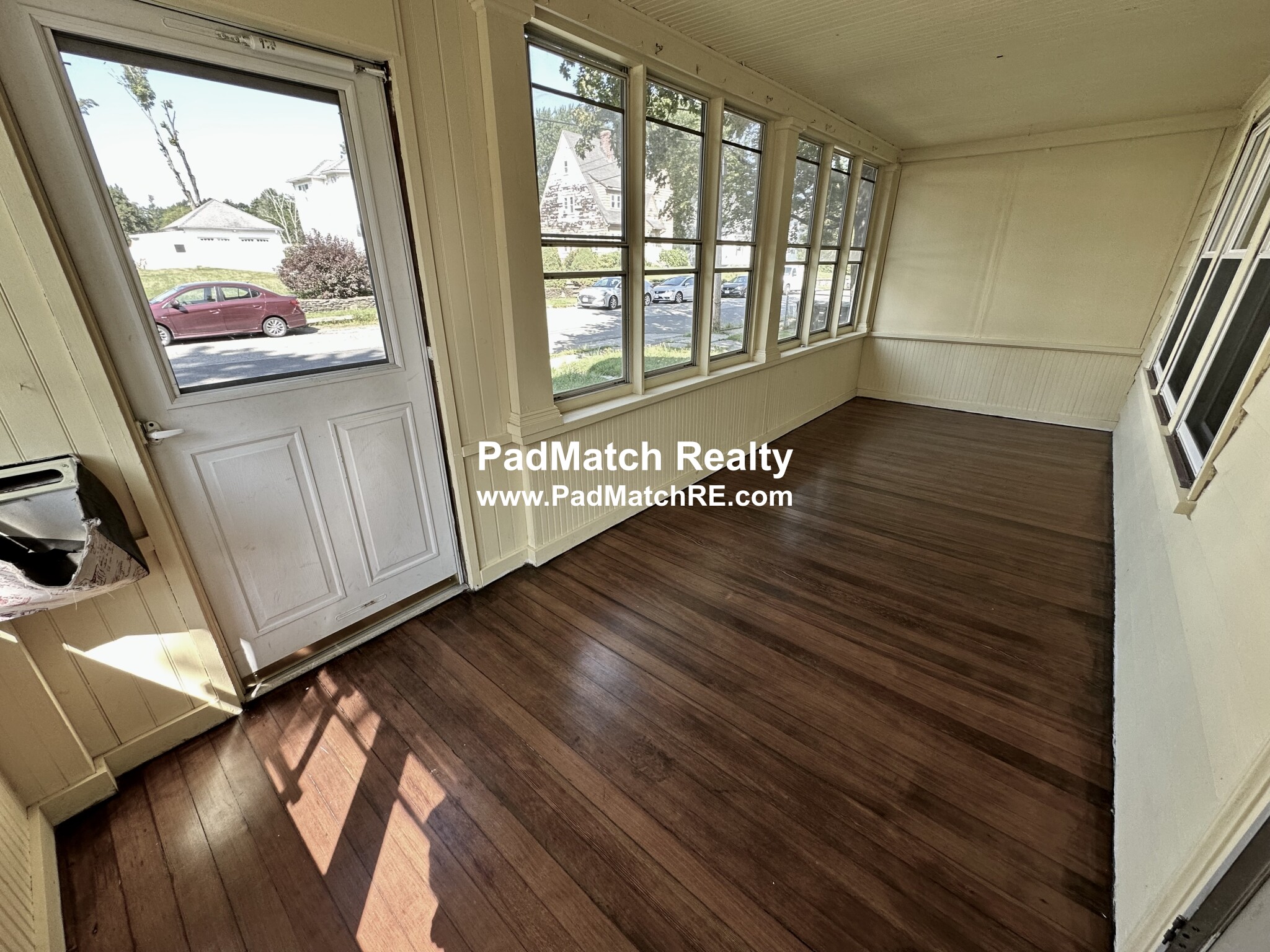 47 Newell Ave, Southbridge