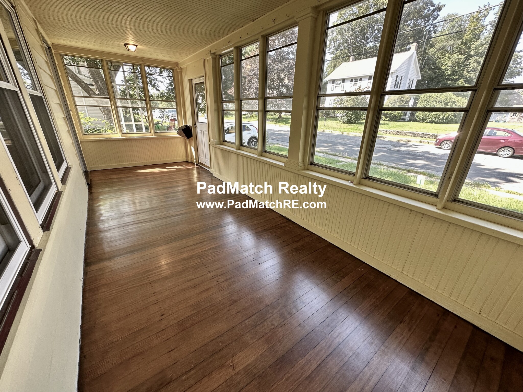 47 Newell Ave, Southbridge