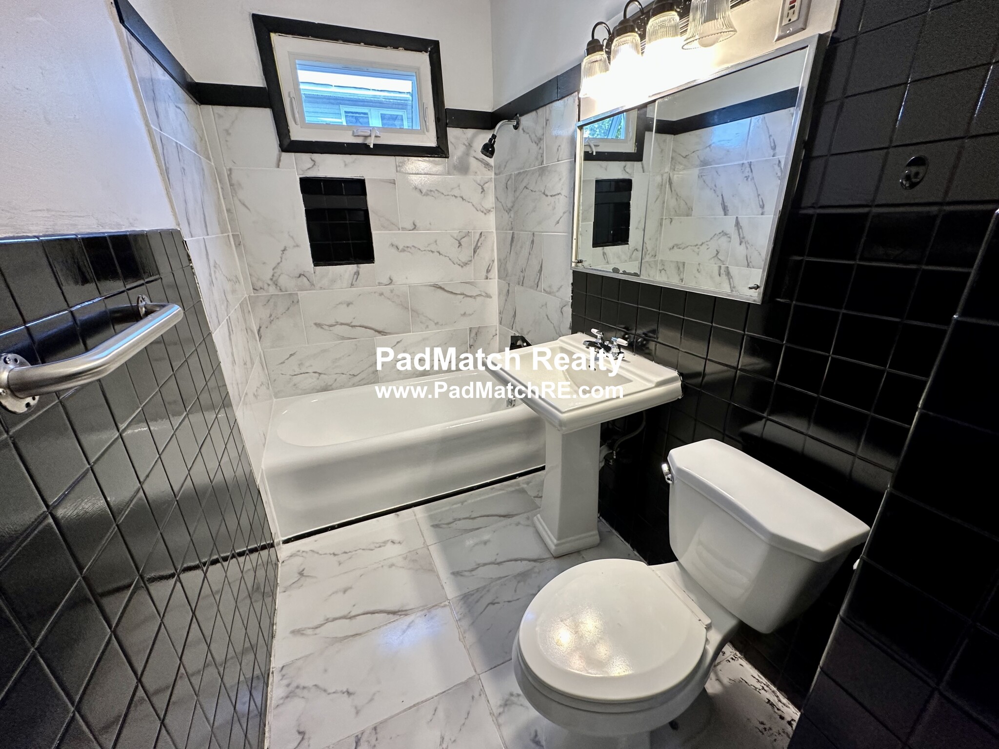 47 Newell Ave, Southbridge