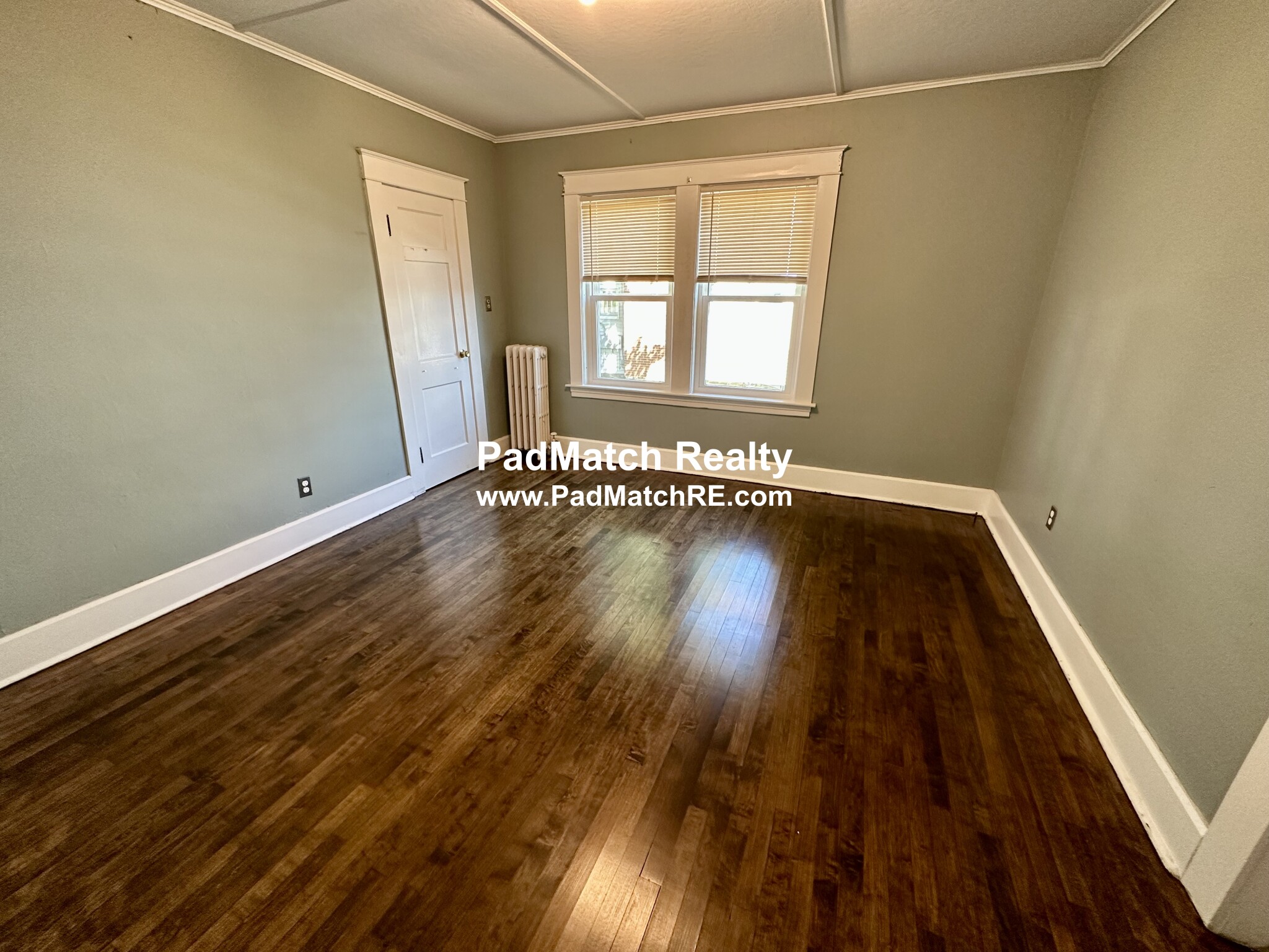 47 Newell Ave, Southbridge