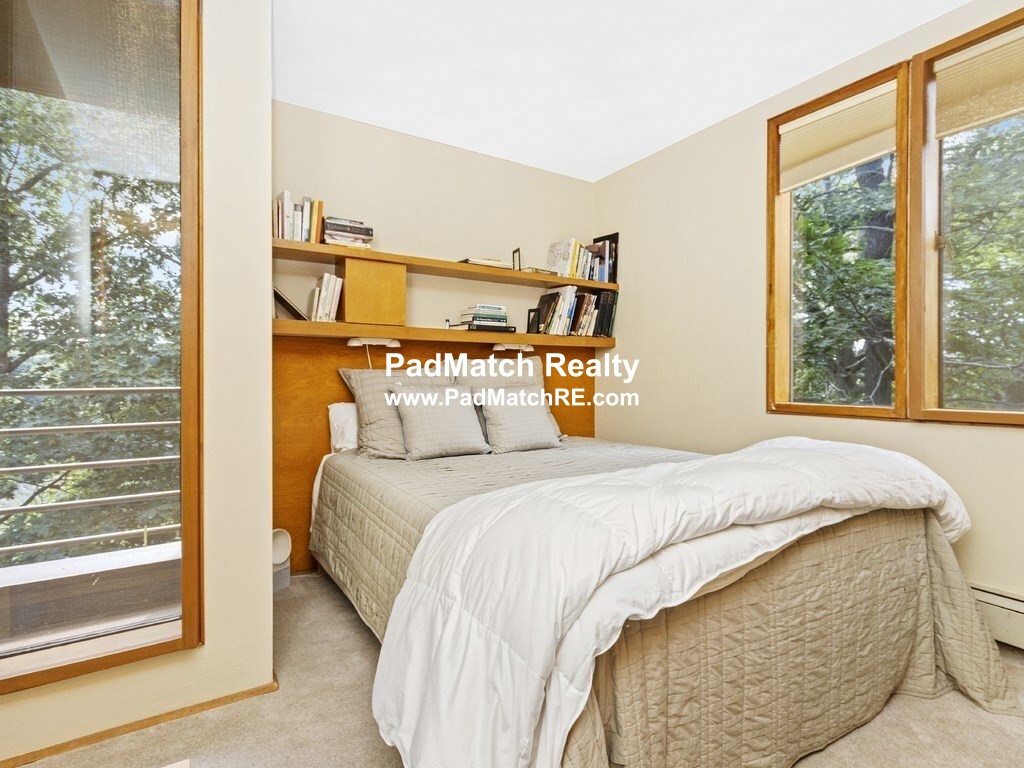 170 Rawson Rd, Brookline Hills