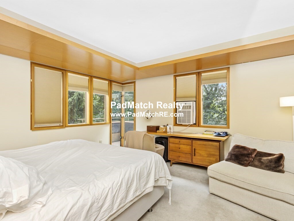 170 Rawson Rd, Brookline Hills