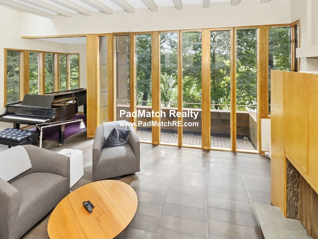 170 Rawson Rd, Brookline Hills