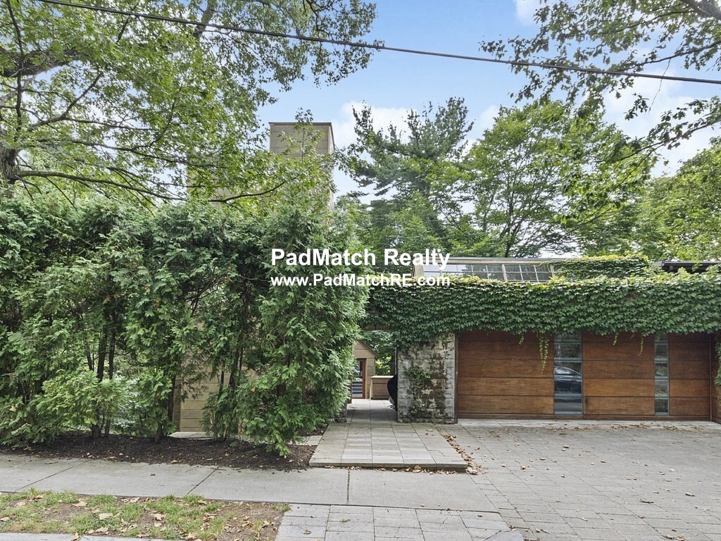 170 Rawson Rd, Brookline Hills