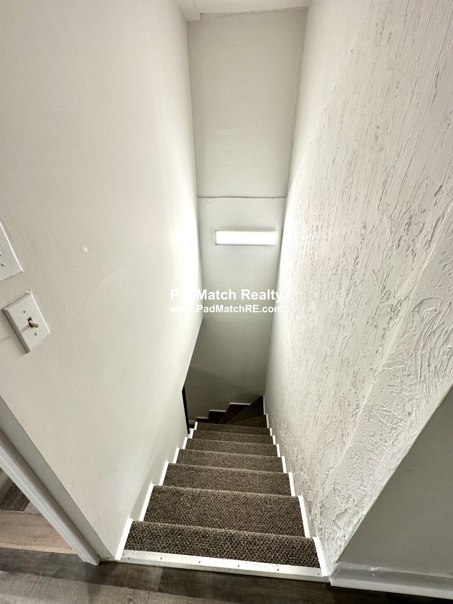 33 Lens St, Southbridge