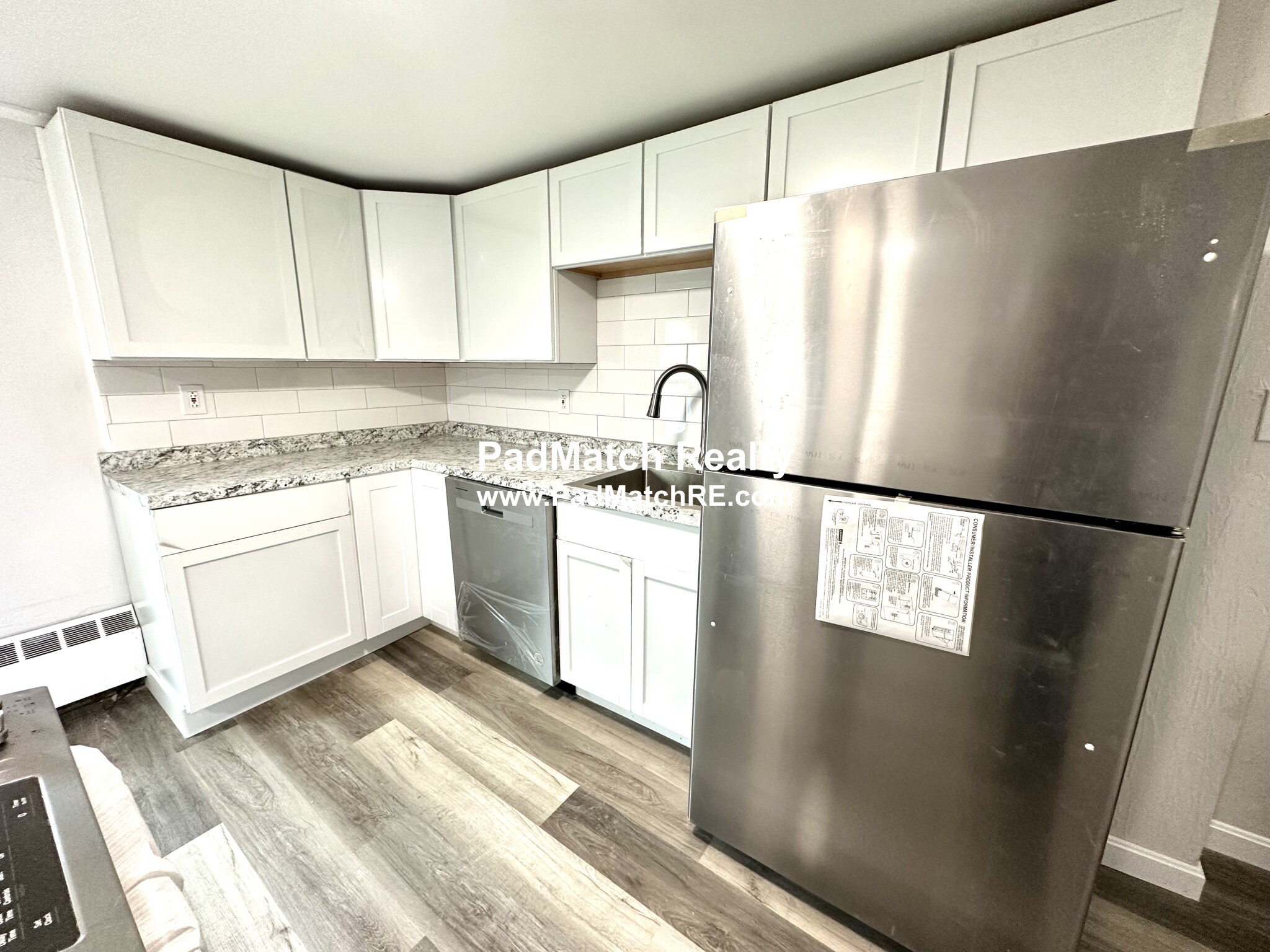 33 Lens St, Southbridge