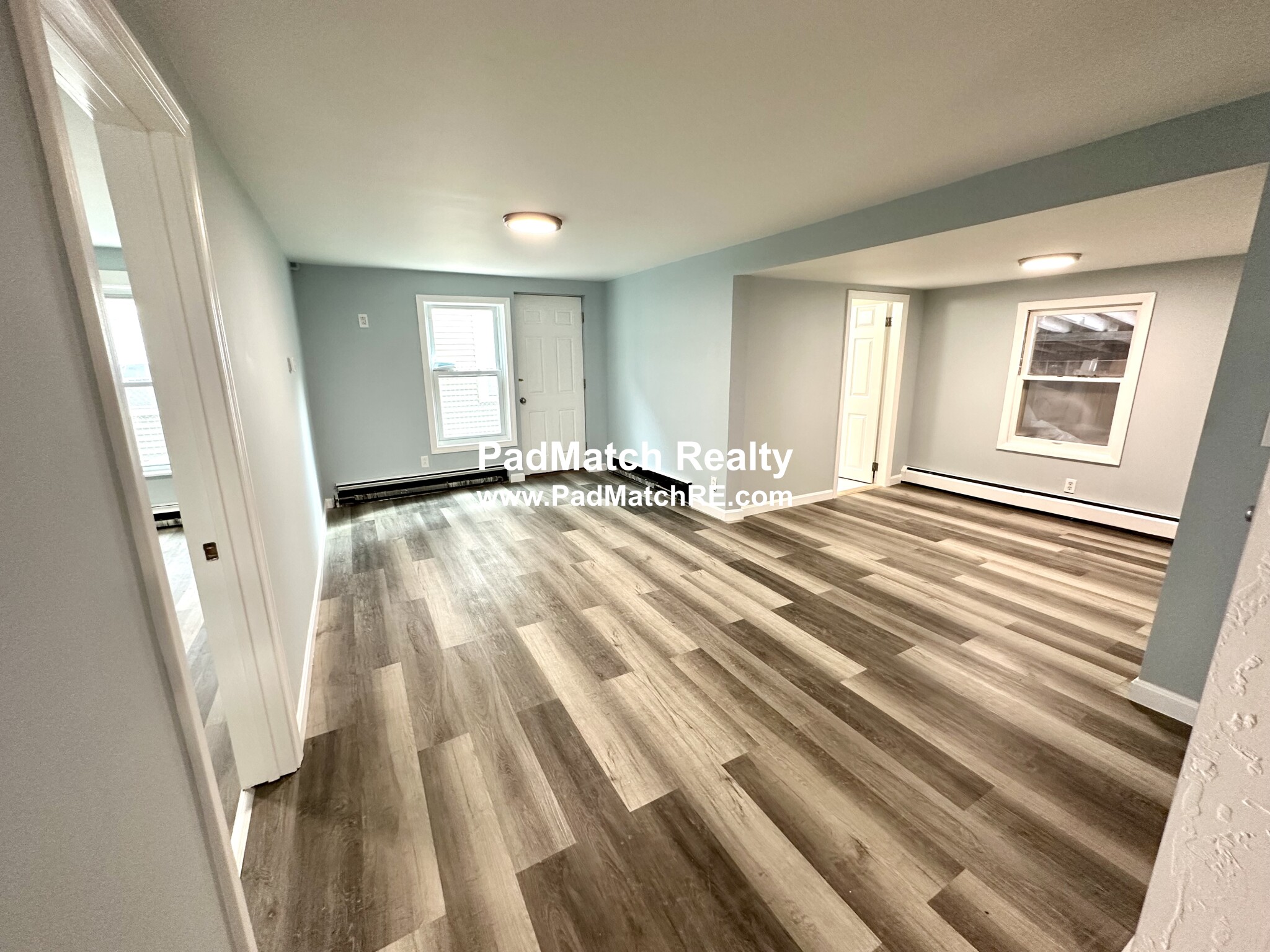 33 Lens St, Southbridge