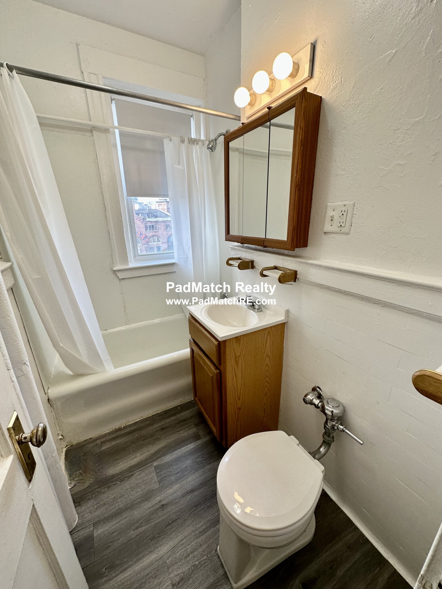 1167 Boylston St, Fenway