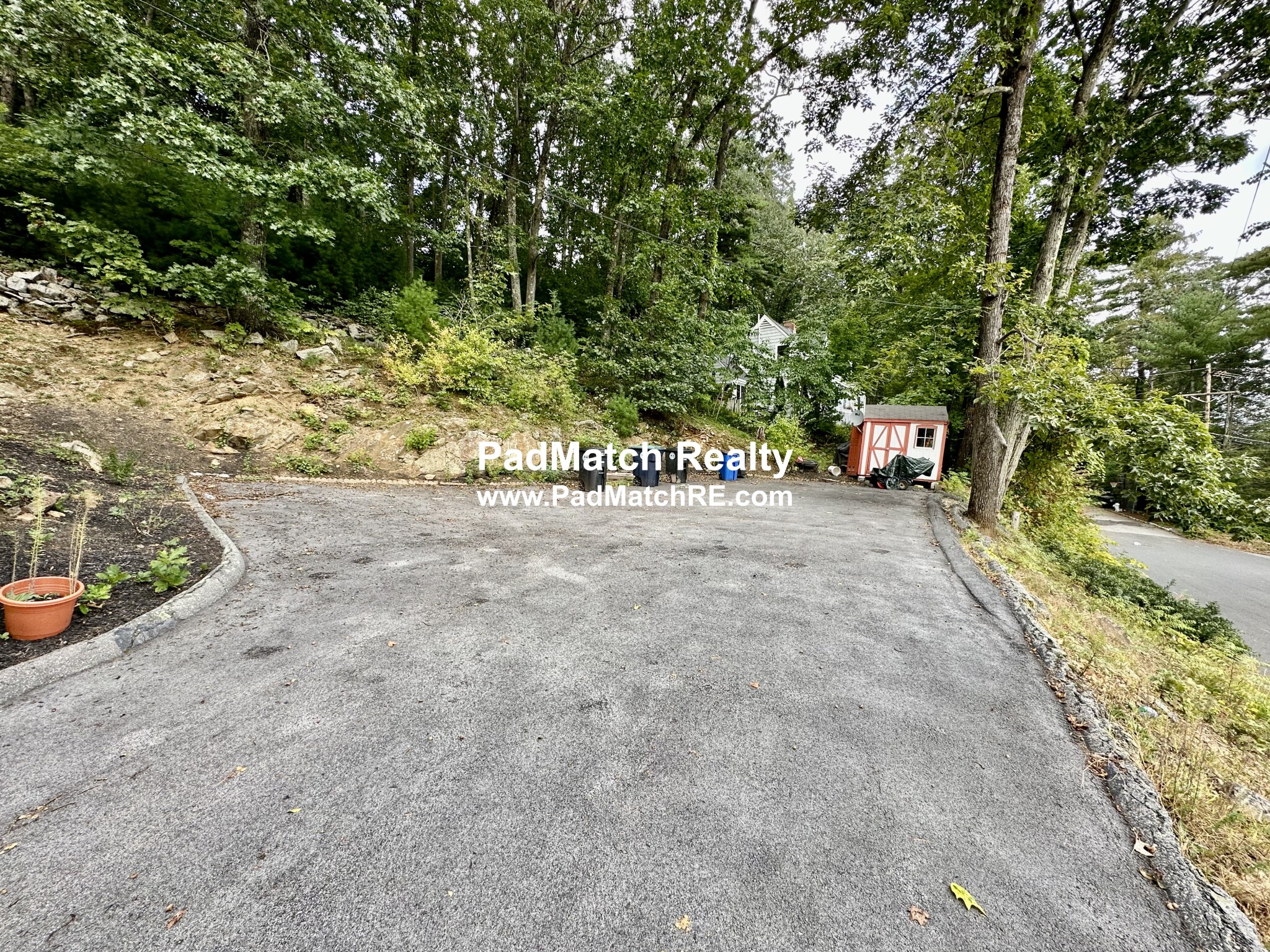 18 Prospect St, Southbridge