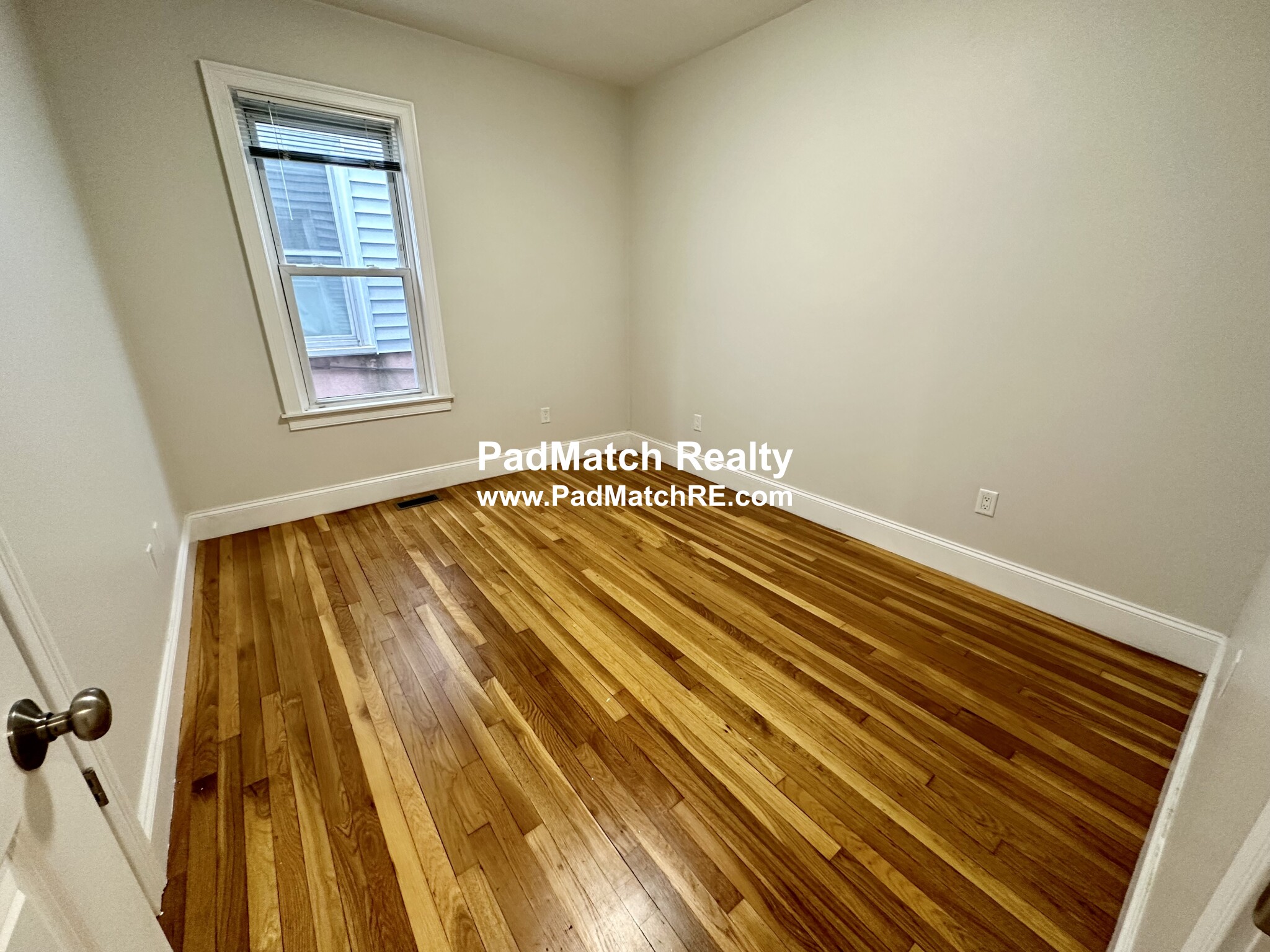 172 N St, South Boston