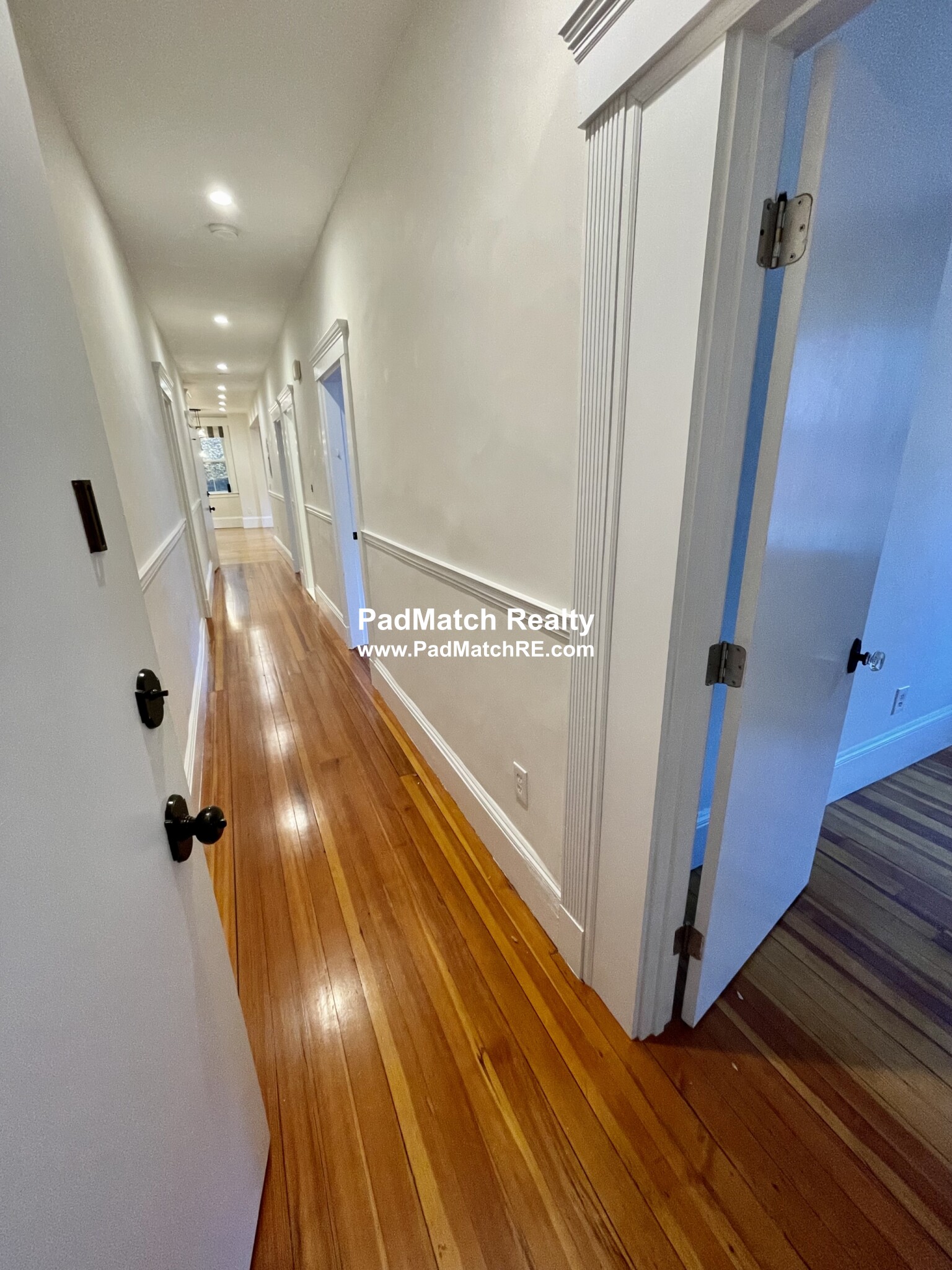 640 Washington St, Washington Square