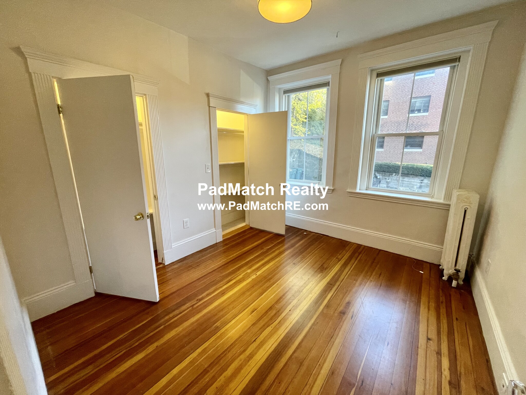 640 Washington St, Washington Square