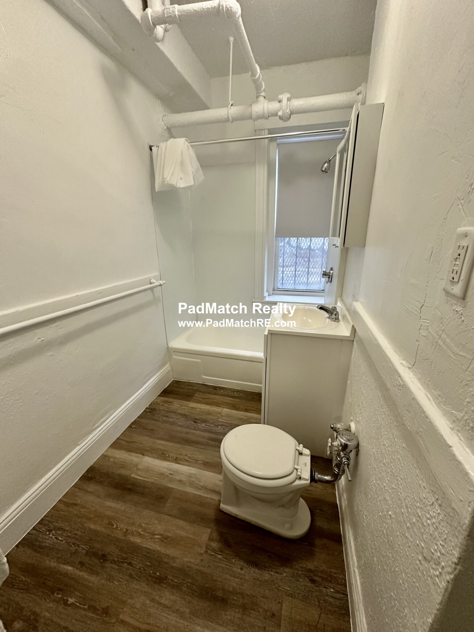 1185 Boylston St, Fenway