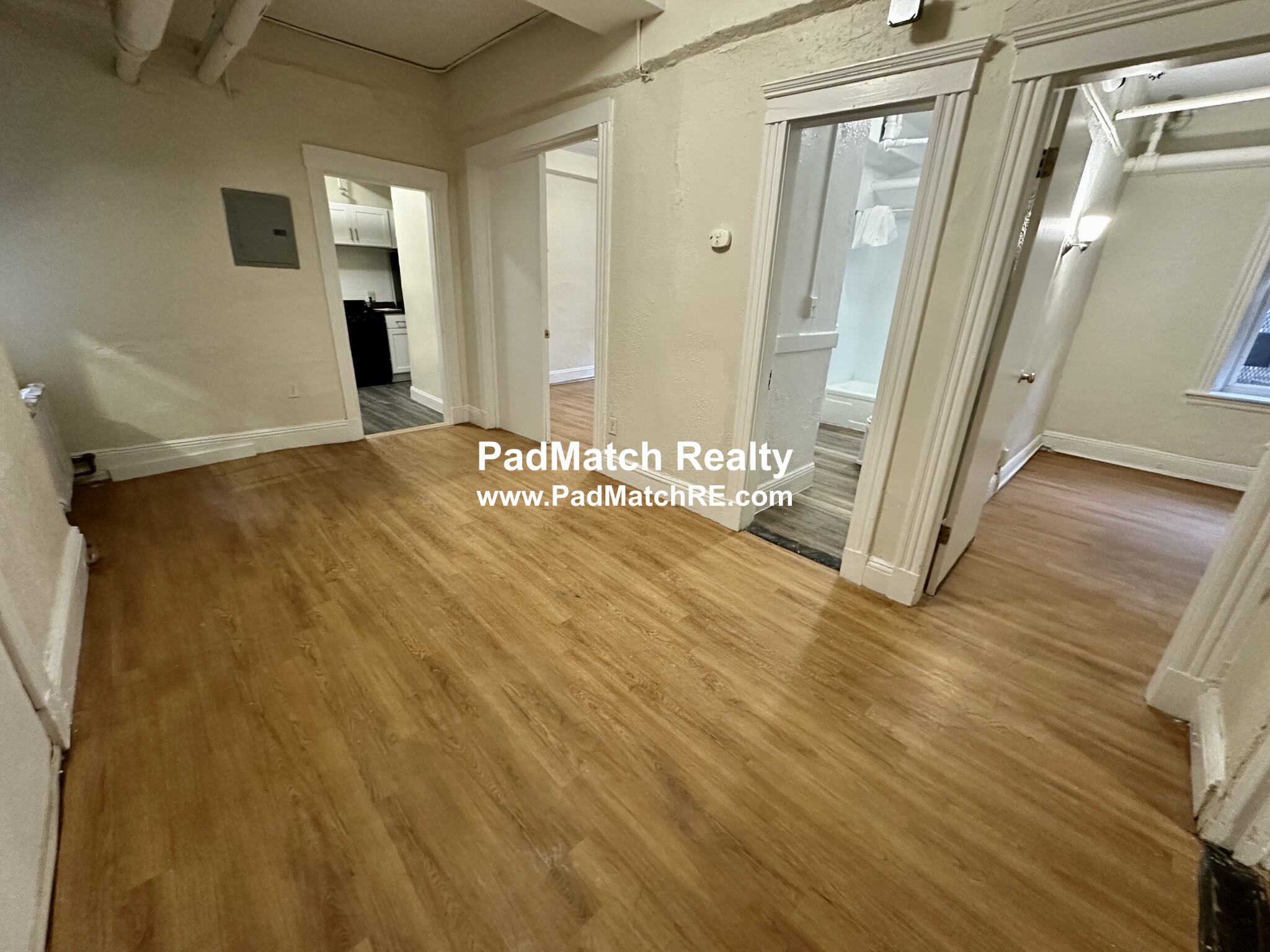 1185 Boylston St, Fenway