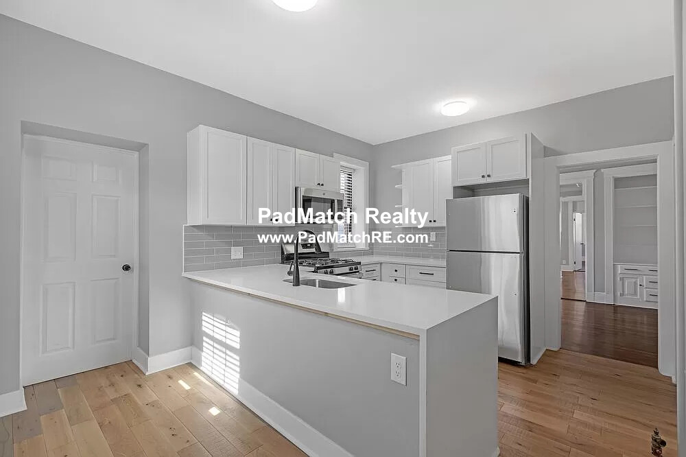 28 Glenville Ave, Allston